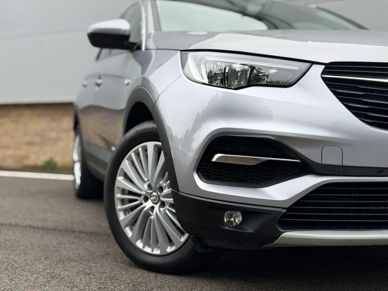 Vauxhall Grandland X view 76
