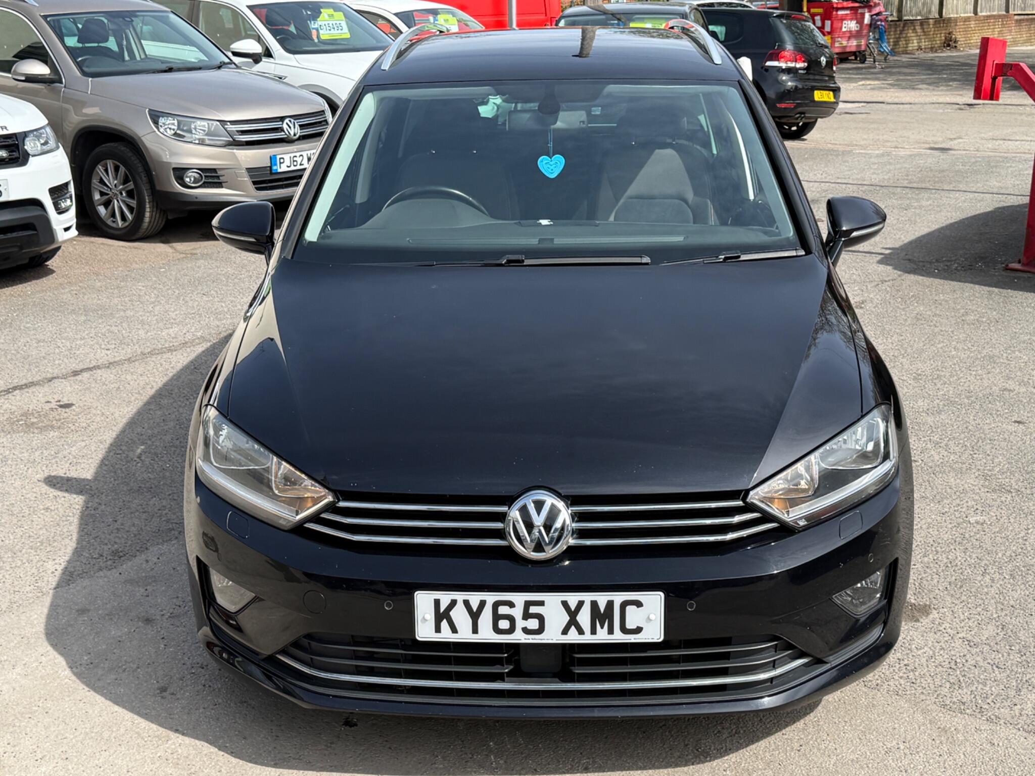 Volkswagen Golf SV - Image 8