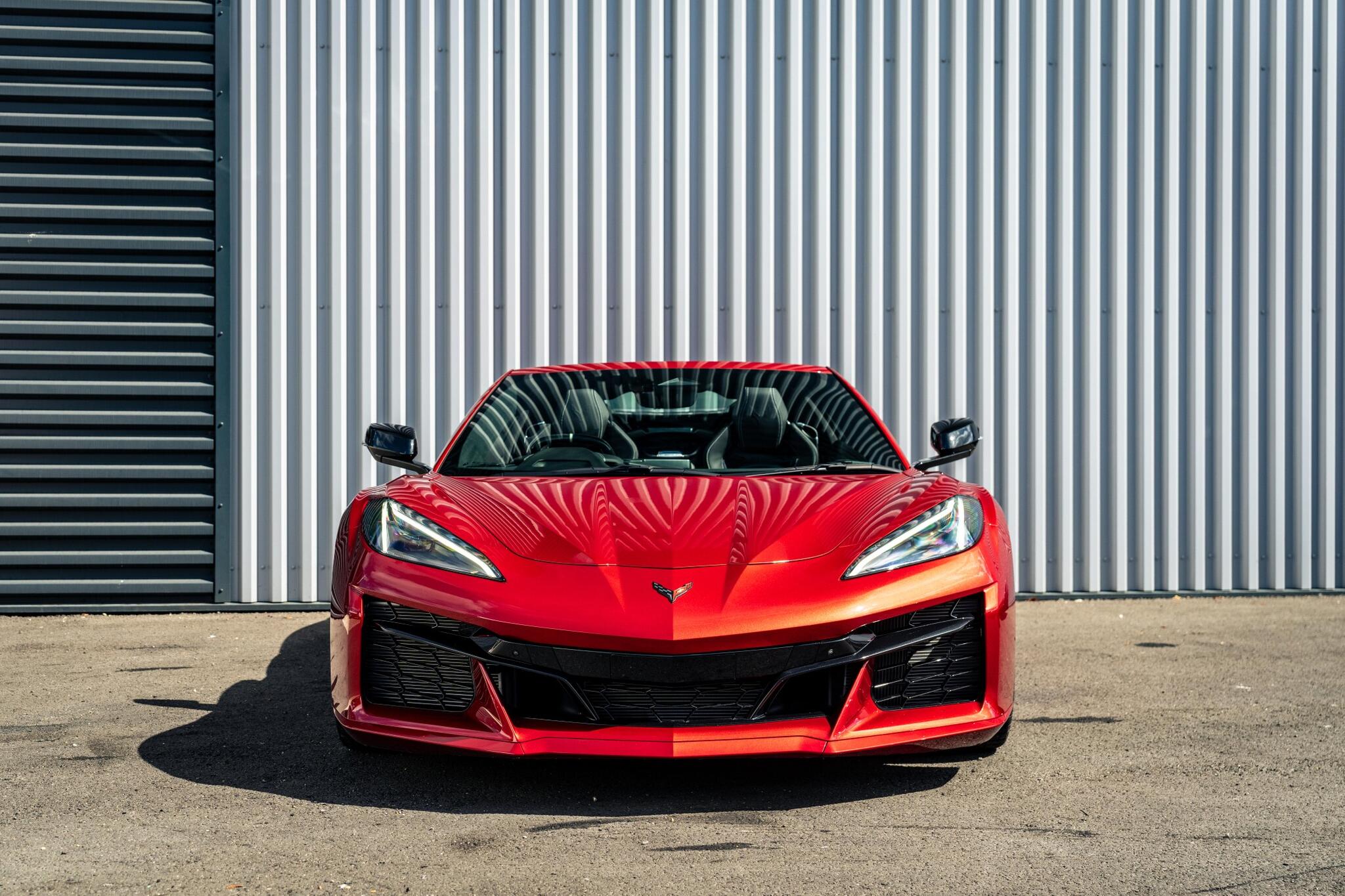 Chevrolet Corvette view 9