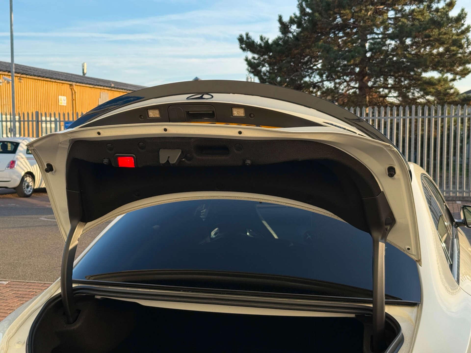 Mercedes-Benz Cla view 34