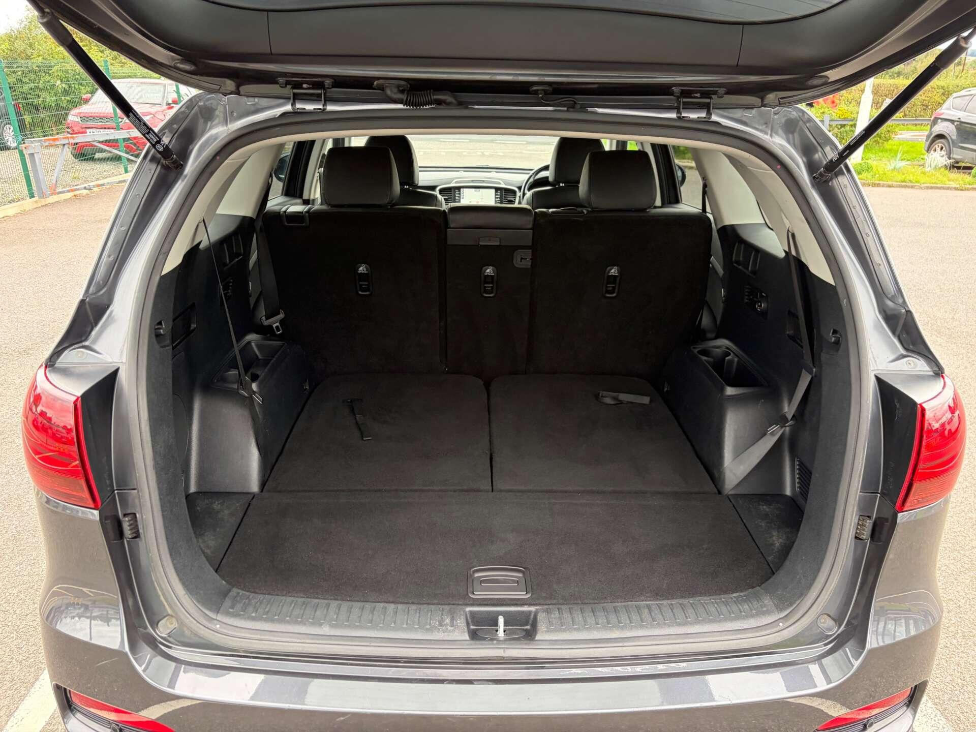 Kia Sorento view 20
