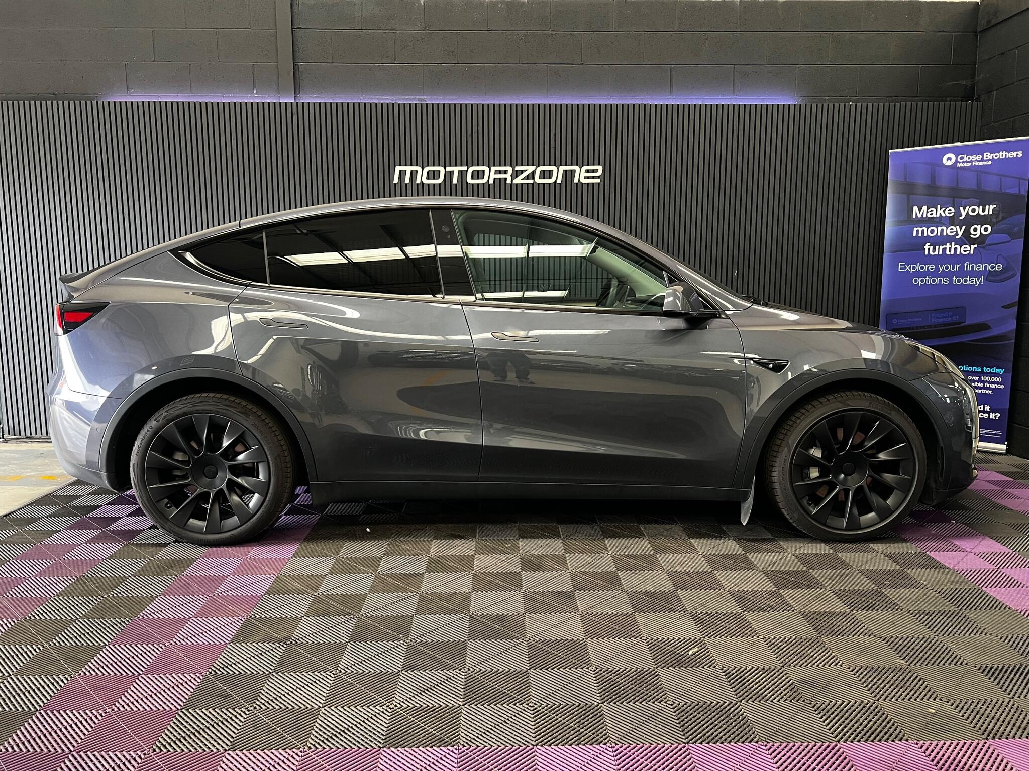 Tesla Model Y view 6