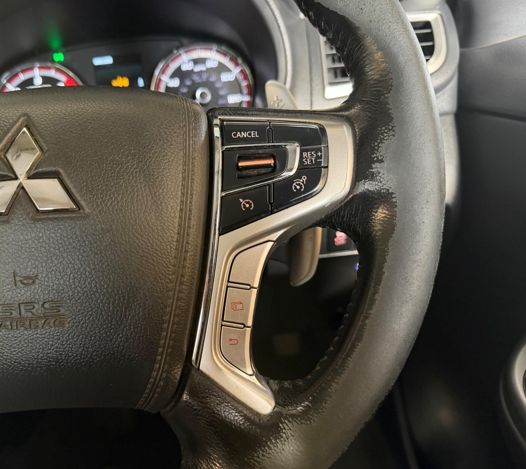 Mitsubishi L200 view 31