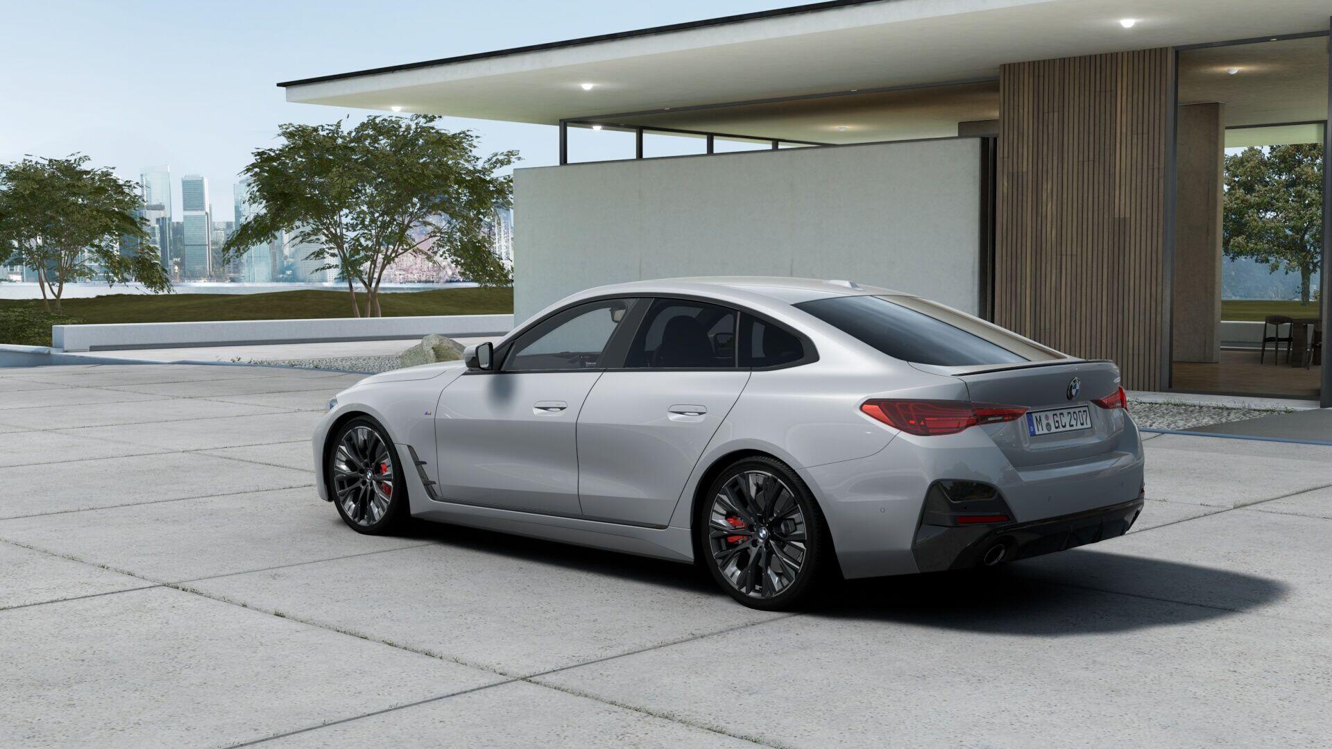 BMW 4 Series view 3
