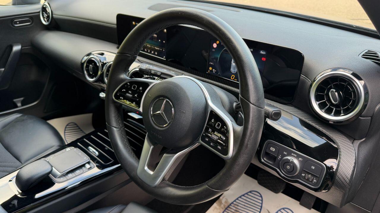 Mercedes-Benz A-Class view 12