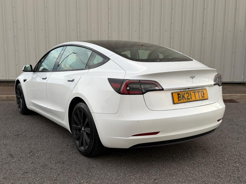 Tesla Model 3 view 28