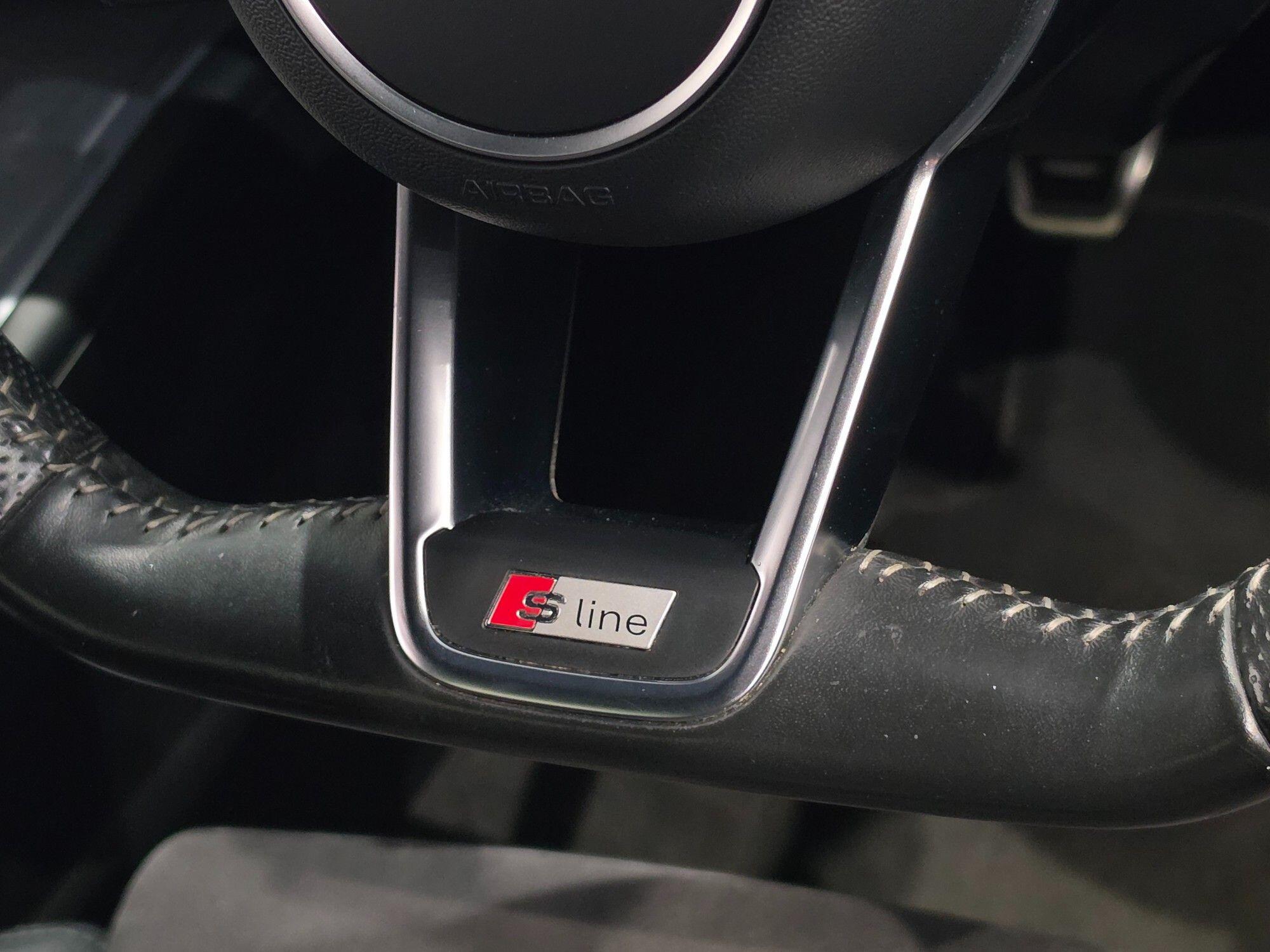 Audi TT view 88