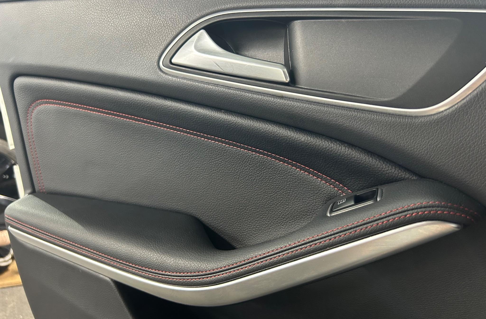 Mercedes-Benz Cla view 23
