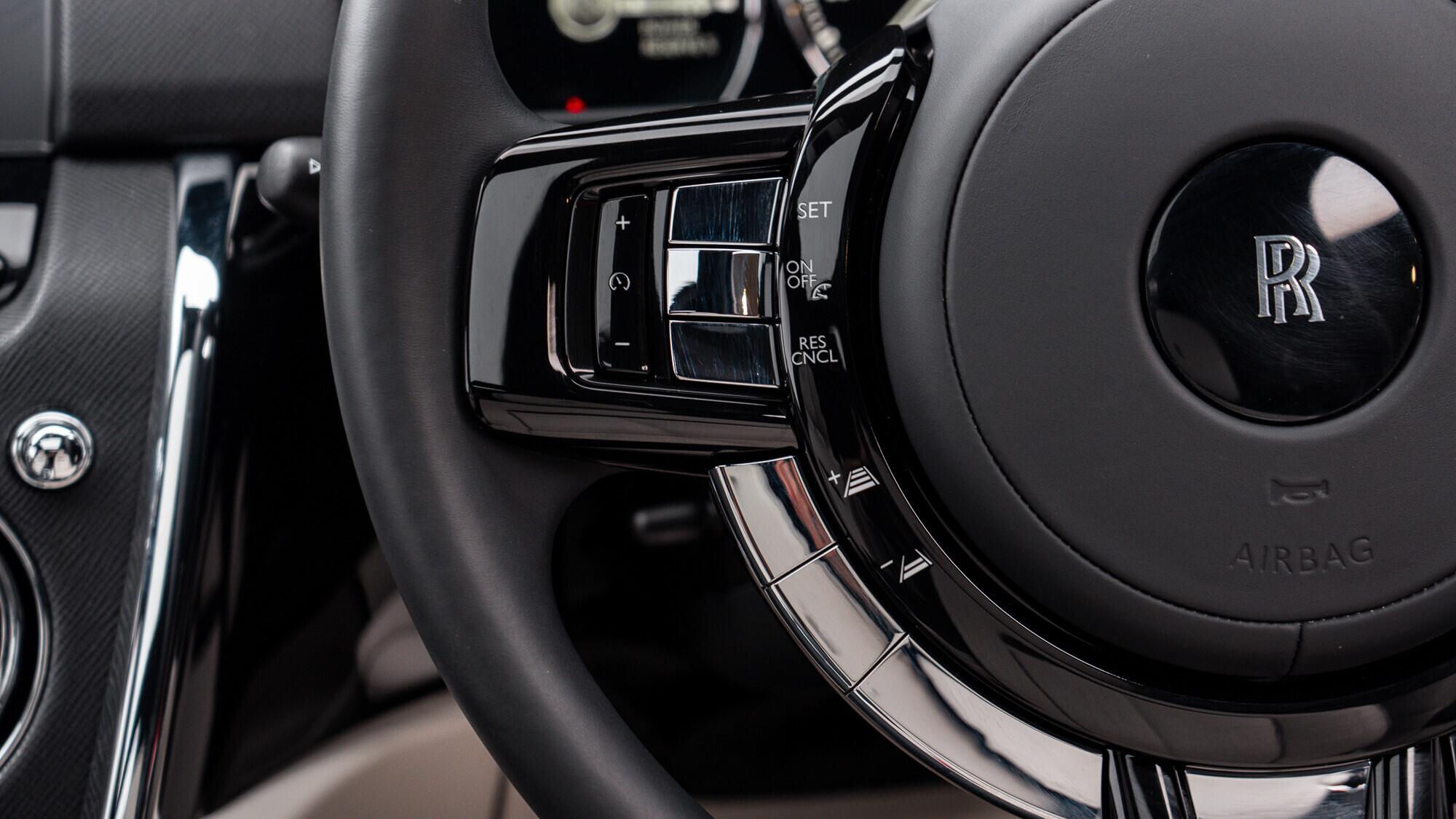 Rolls-Royce Cullinan view 28