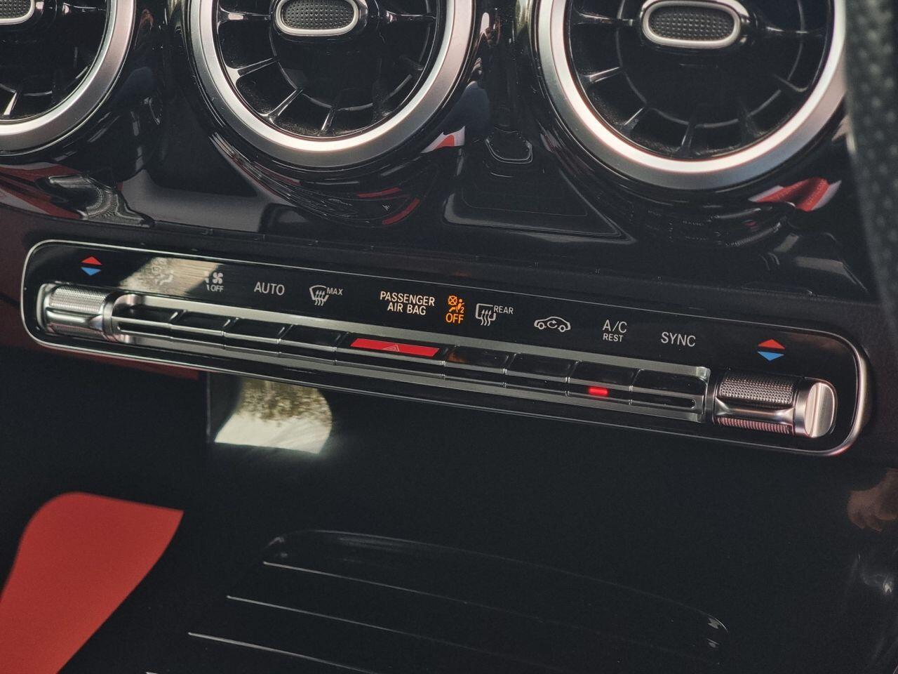 Mercedes-Benz A-Class view 23