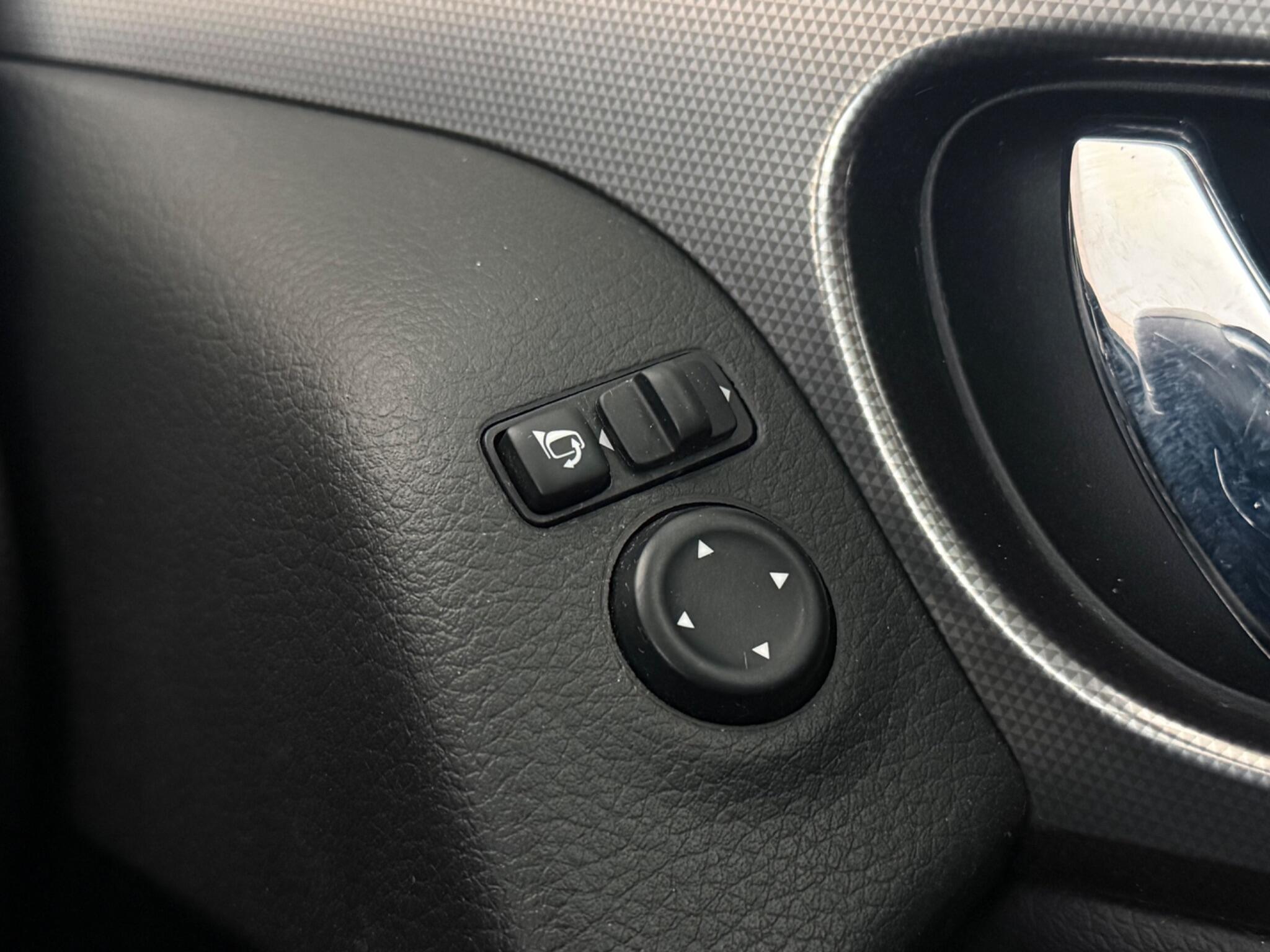 Nissan Qashqai view 19