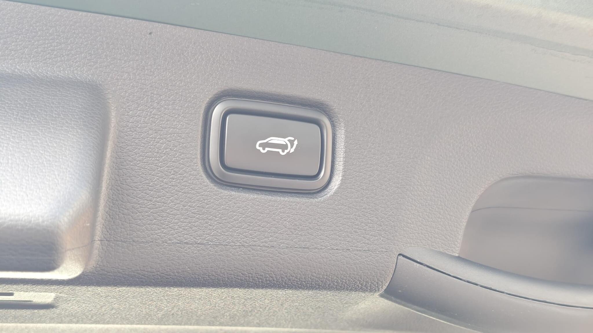 Kia Sportage view 8