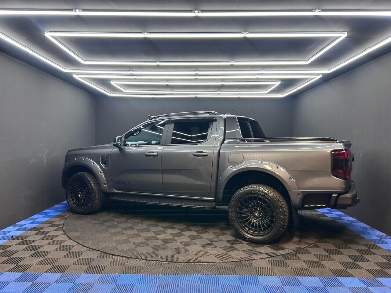Ford Ranger view 11