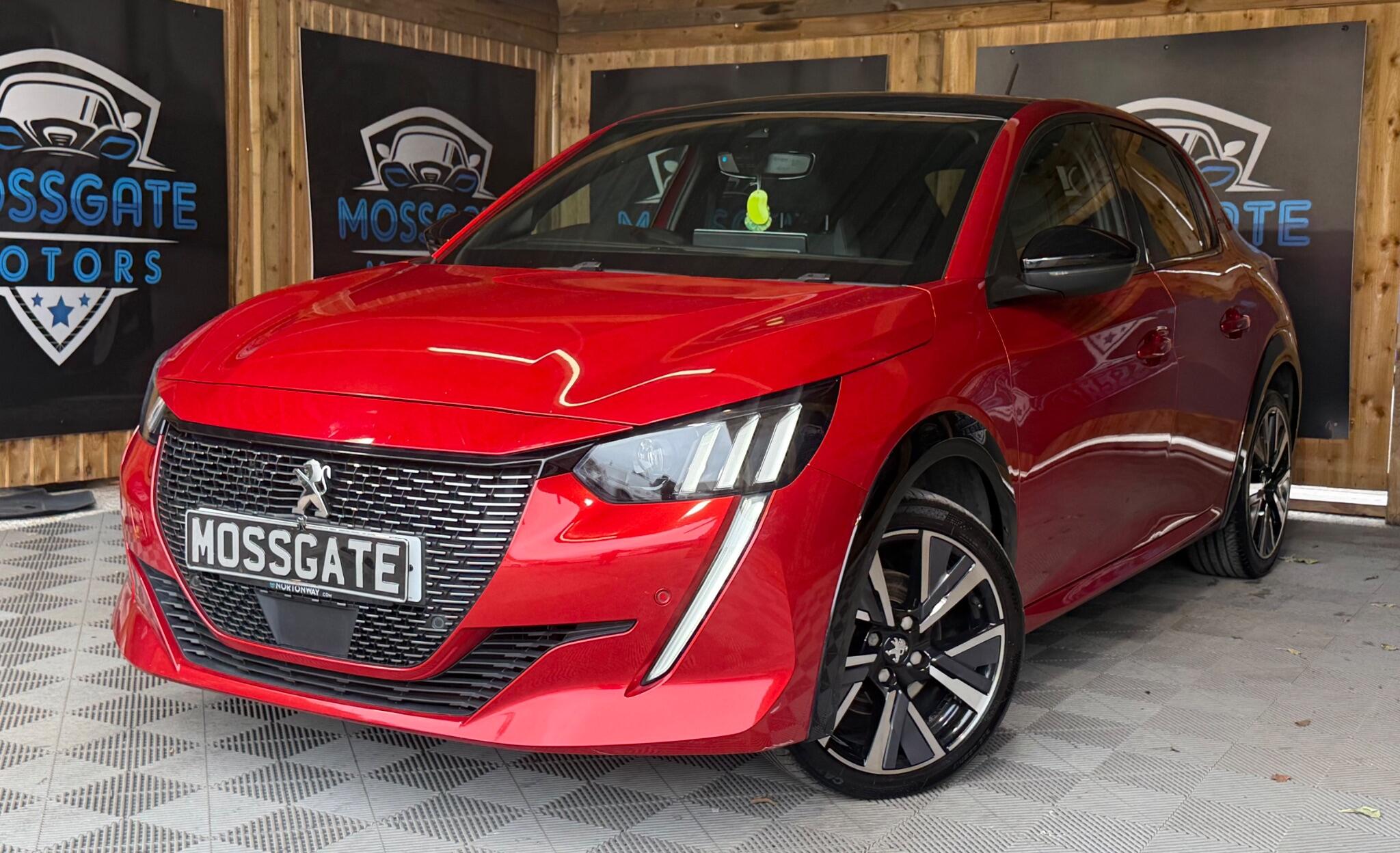 Peugeot 208 view 3