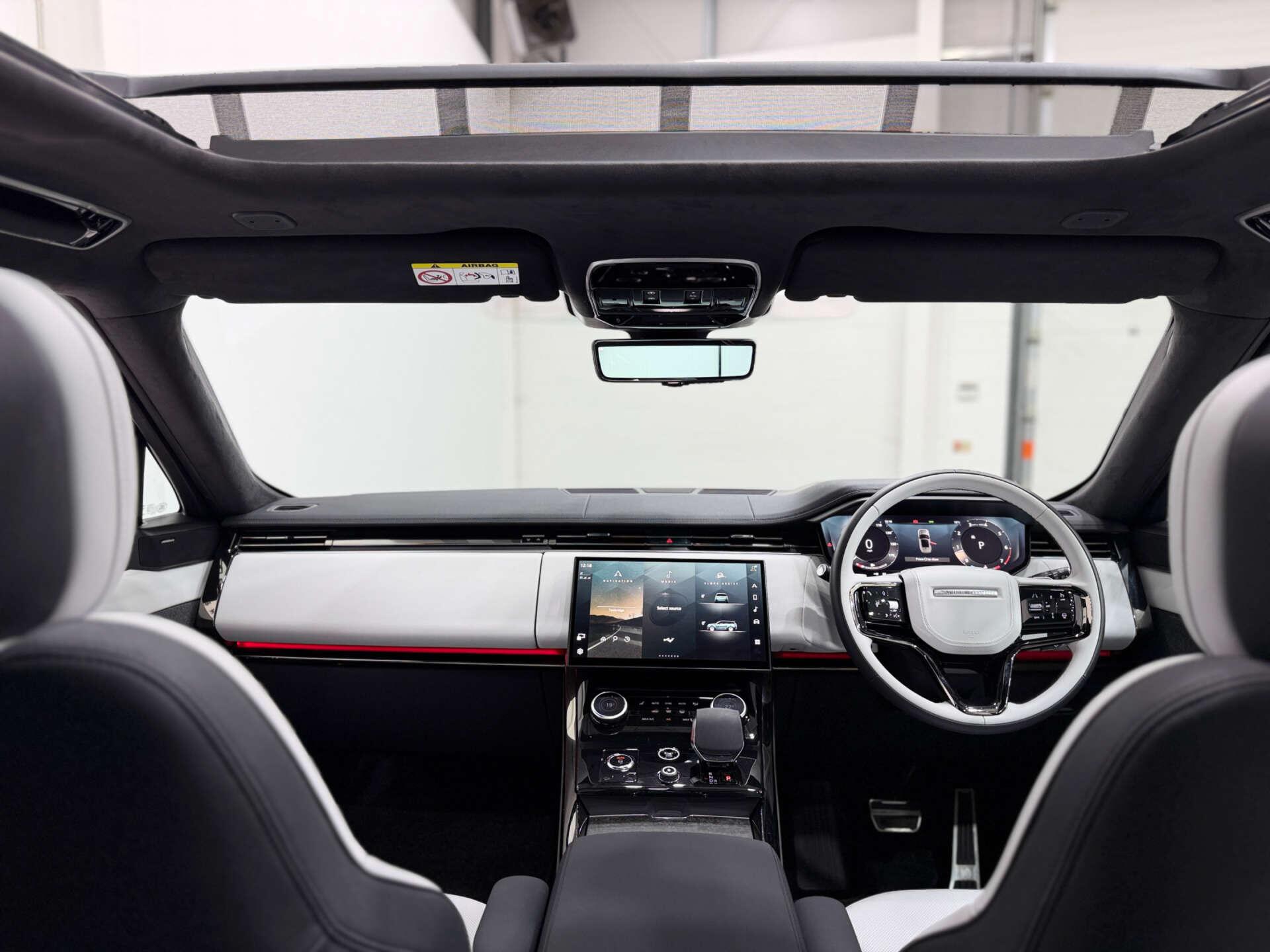 Land Rover Range Rover Sport view 18