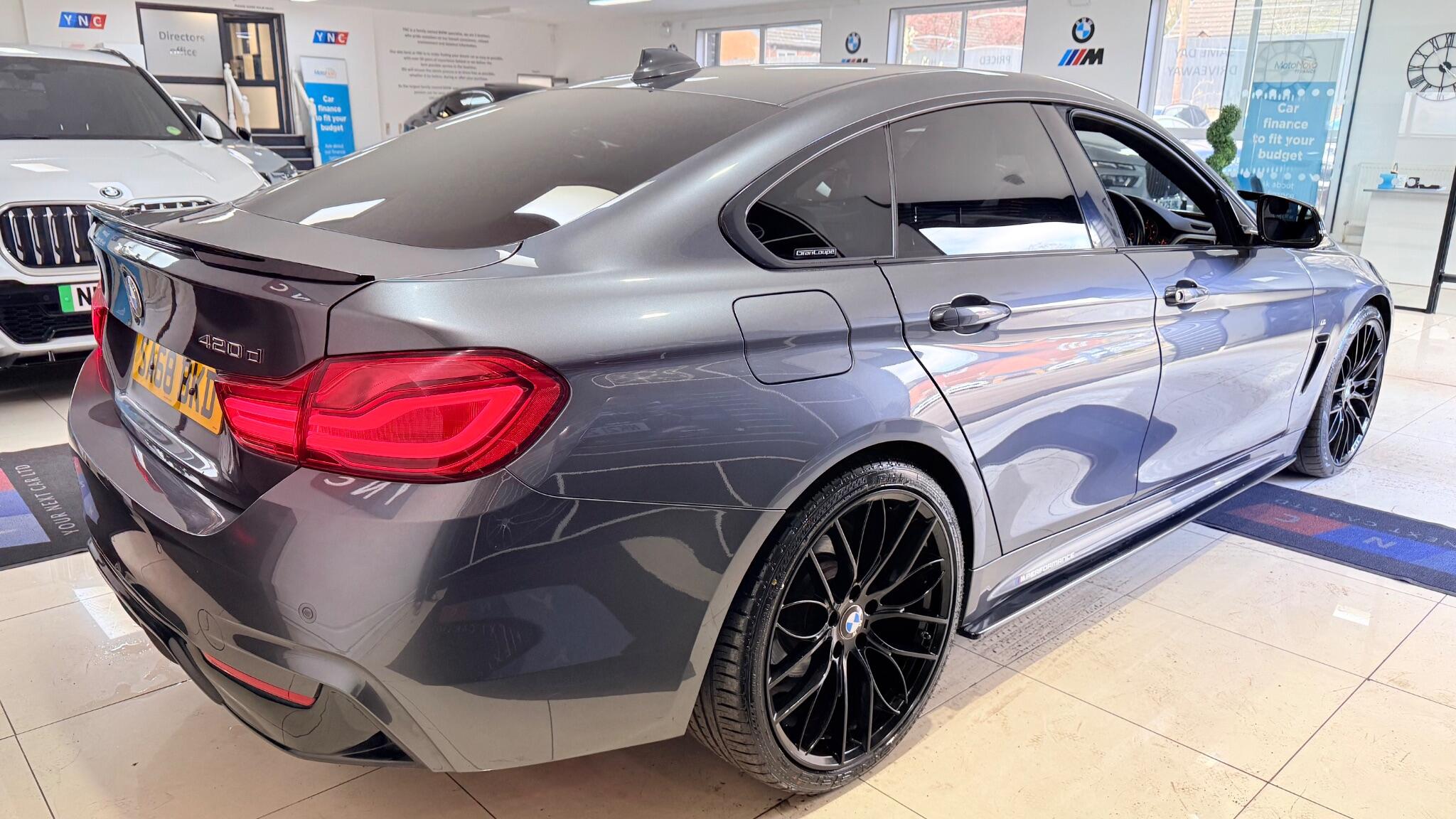 BMW 4 Series view 34
