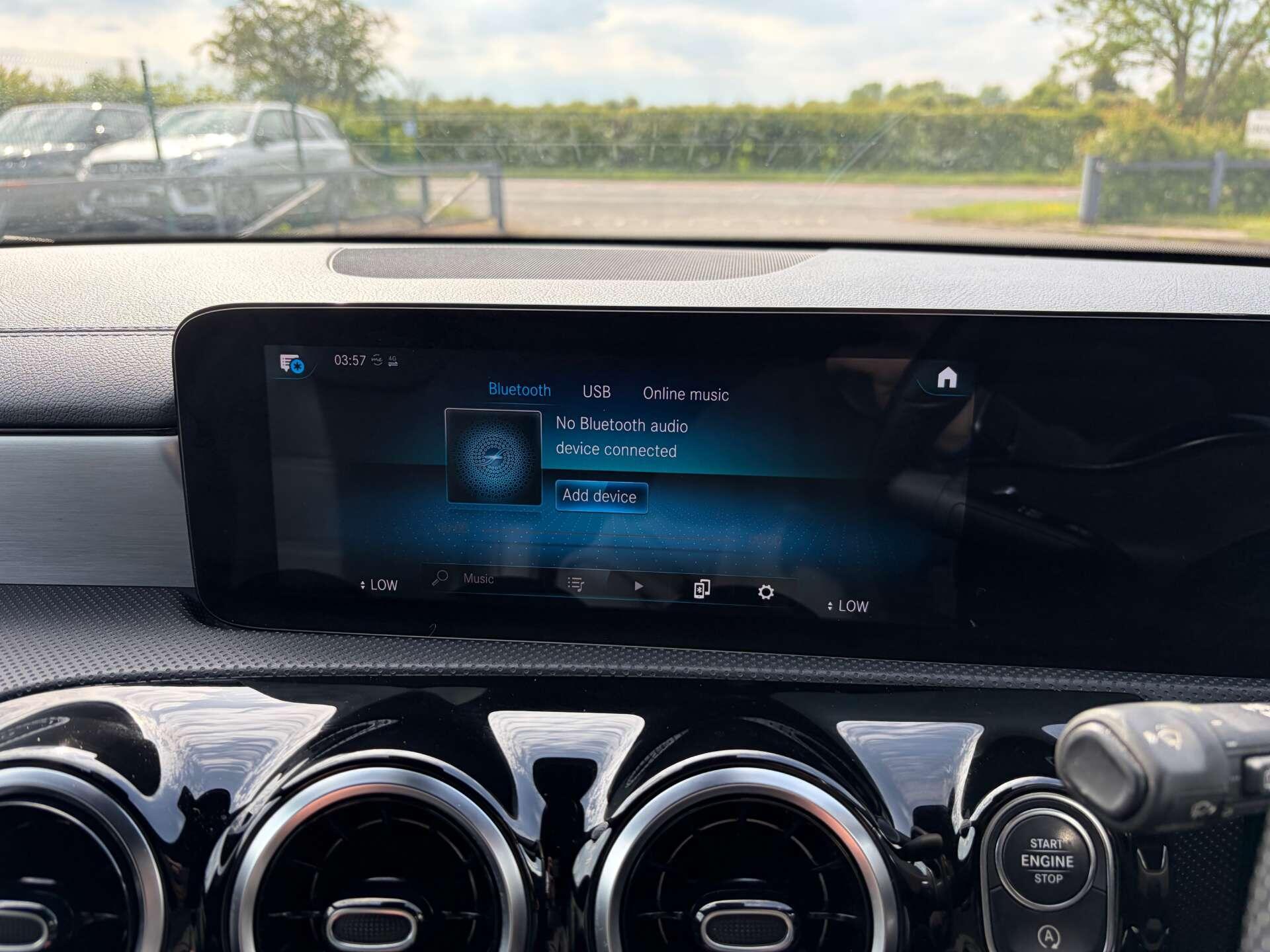 Mercedes-Benz Cla view 59