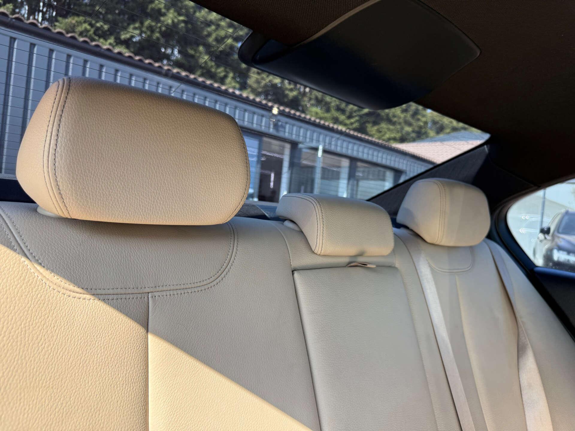 BMW 3 Series view 61
