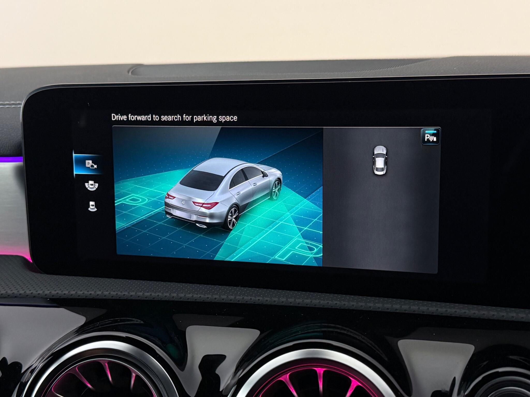 Mercedes-Benz Cla view 30