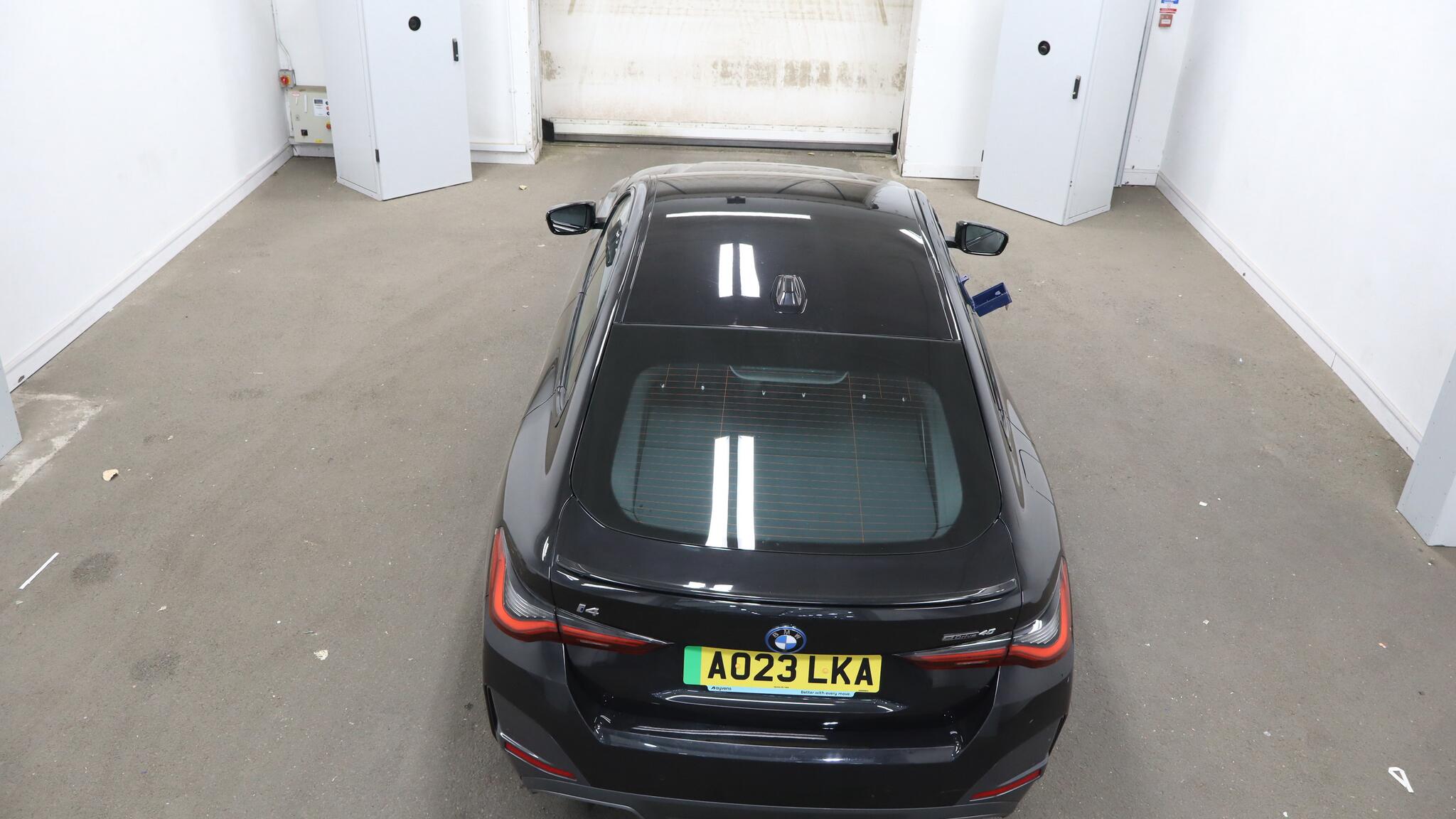 BMW I4 view 8