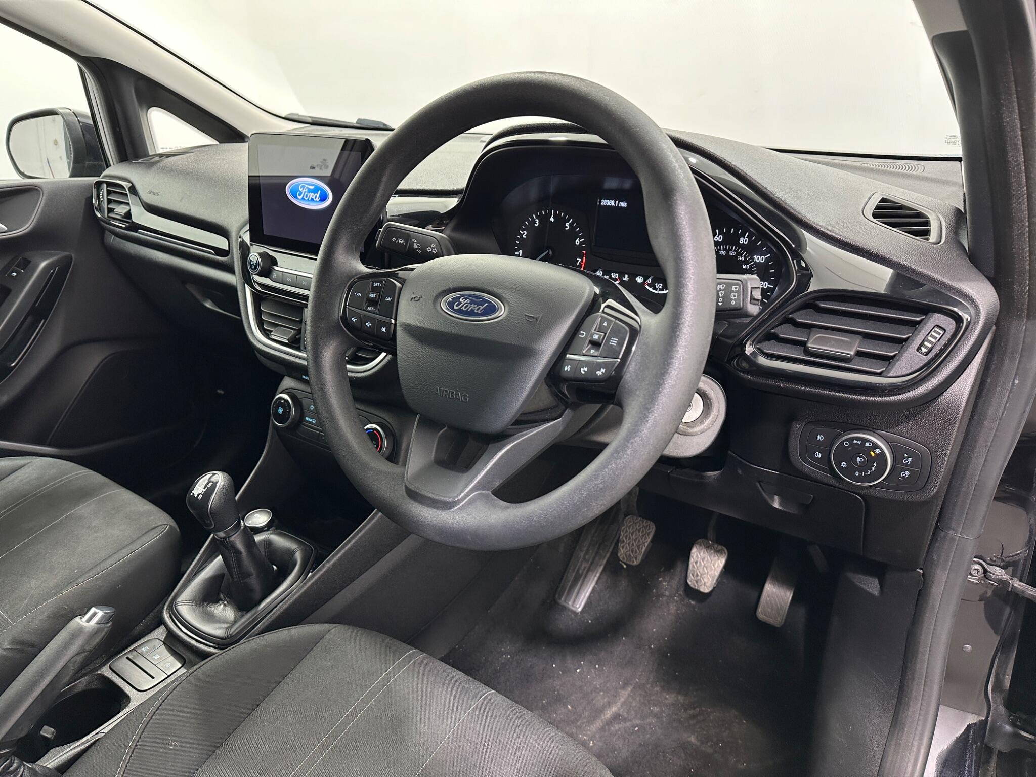 Ford Fiesta view 11