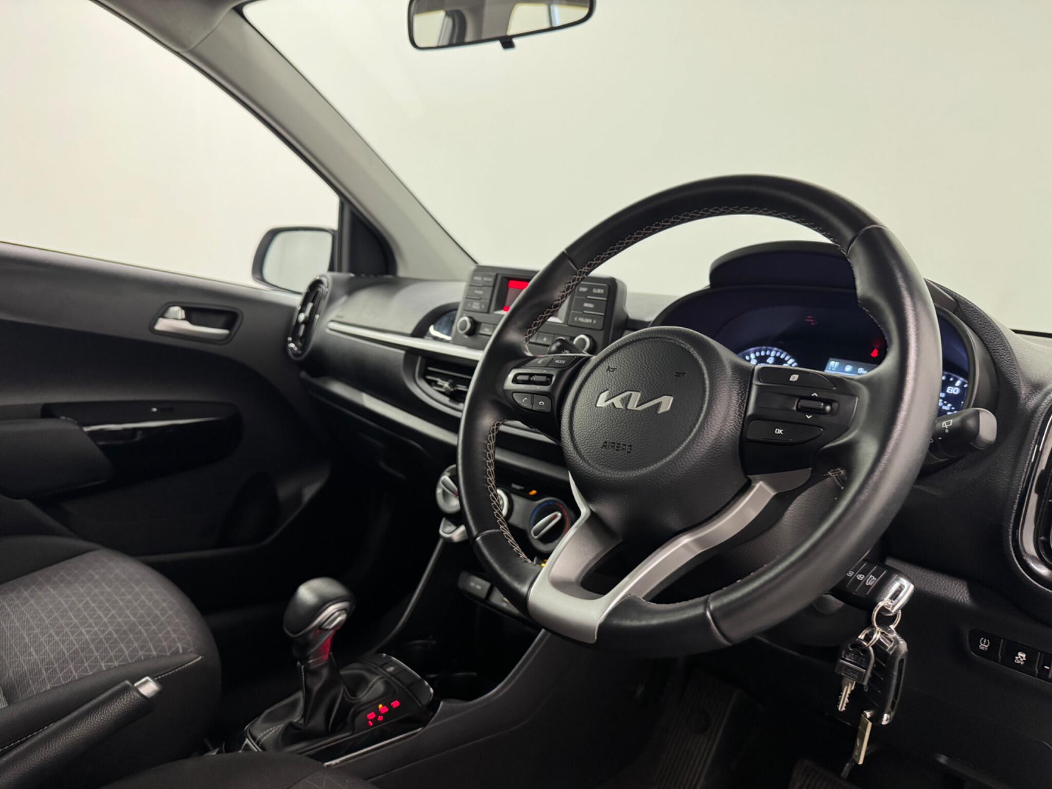 Kia Picanto view 11