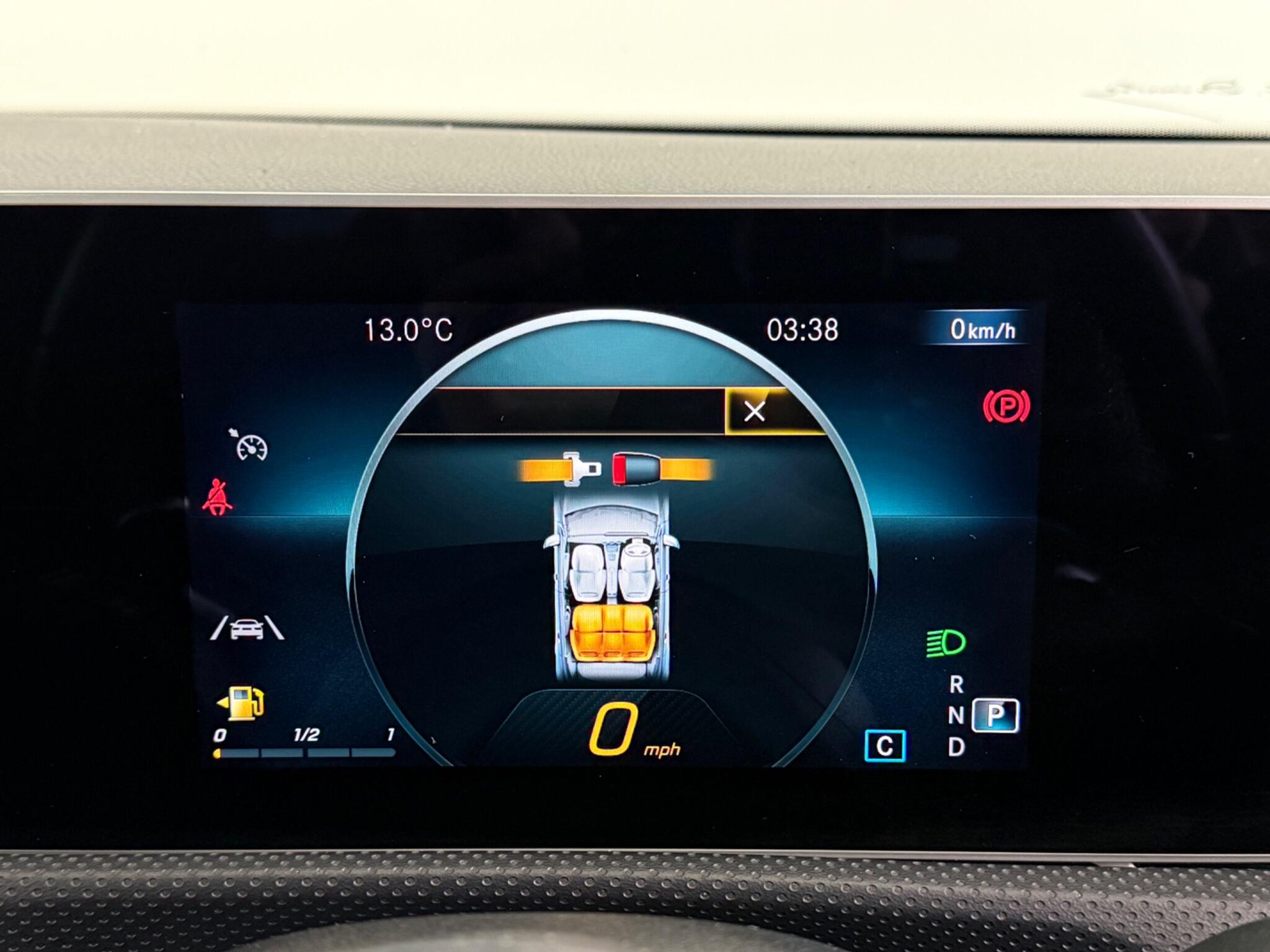Mercedes-Benz Cla view 35