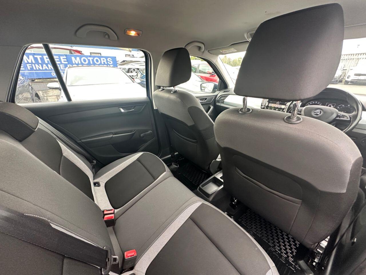 Skoda Fabia view 41