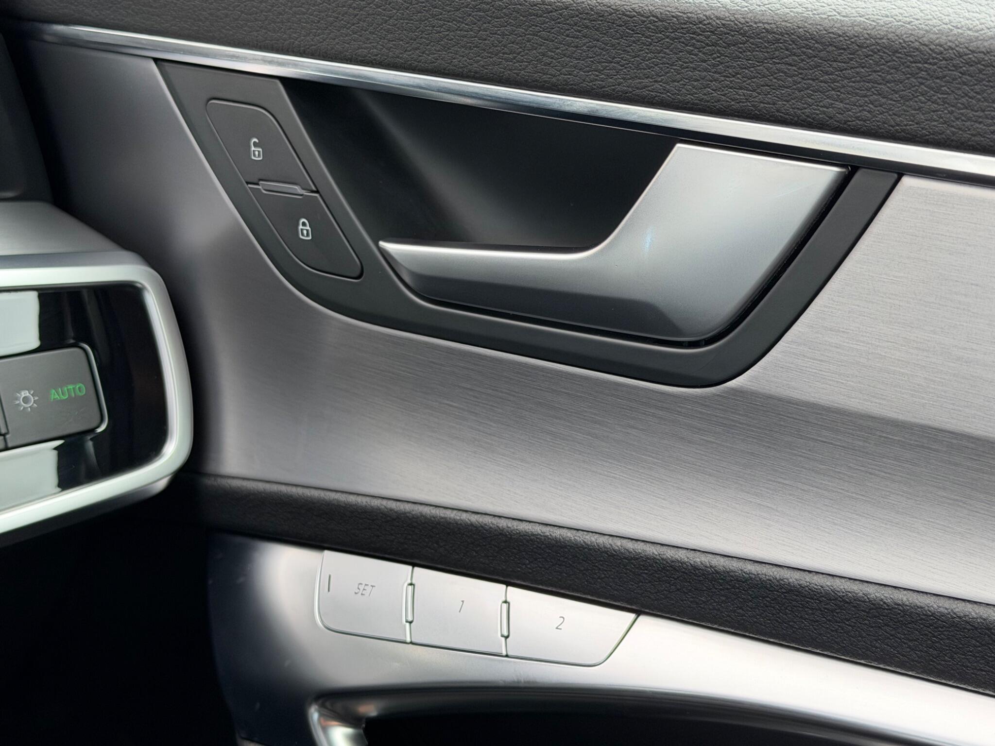 Audi A6 view 47