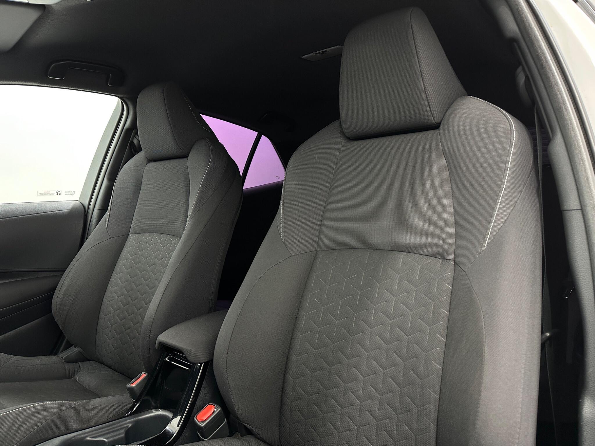 Toyota Corolla view 35