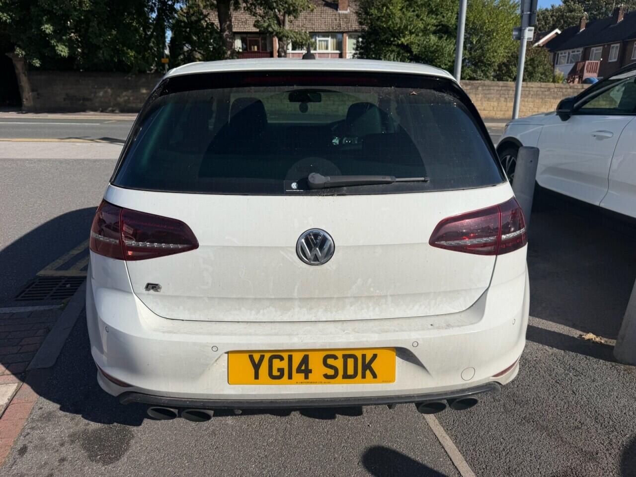 Volkswagen Golf view 5