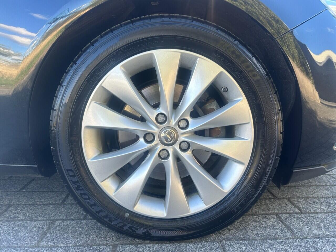 Vauxhall Astra GTC view 24