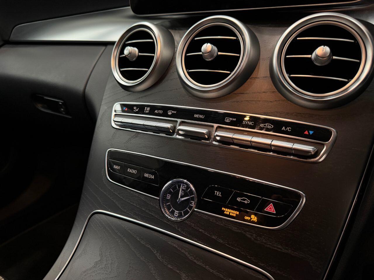 Mercedes-Benz C Class view 20