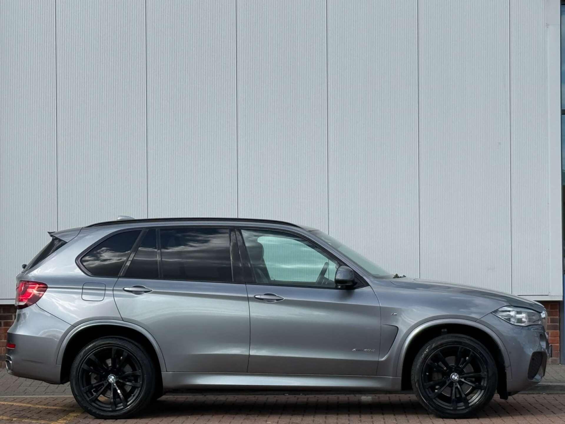 BMW X5 X5 view 5