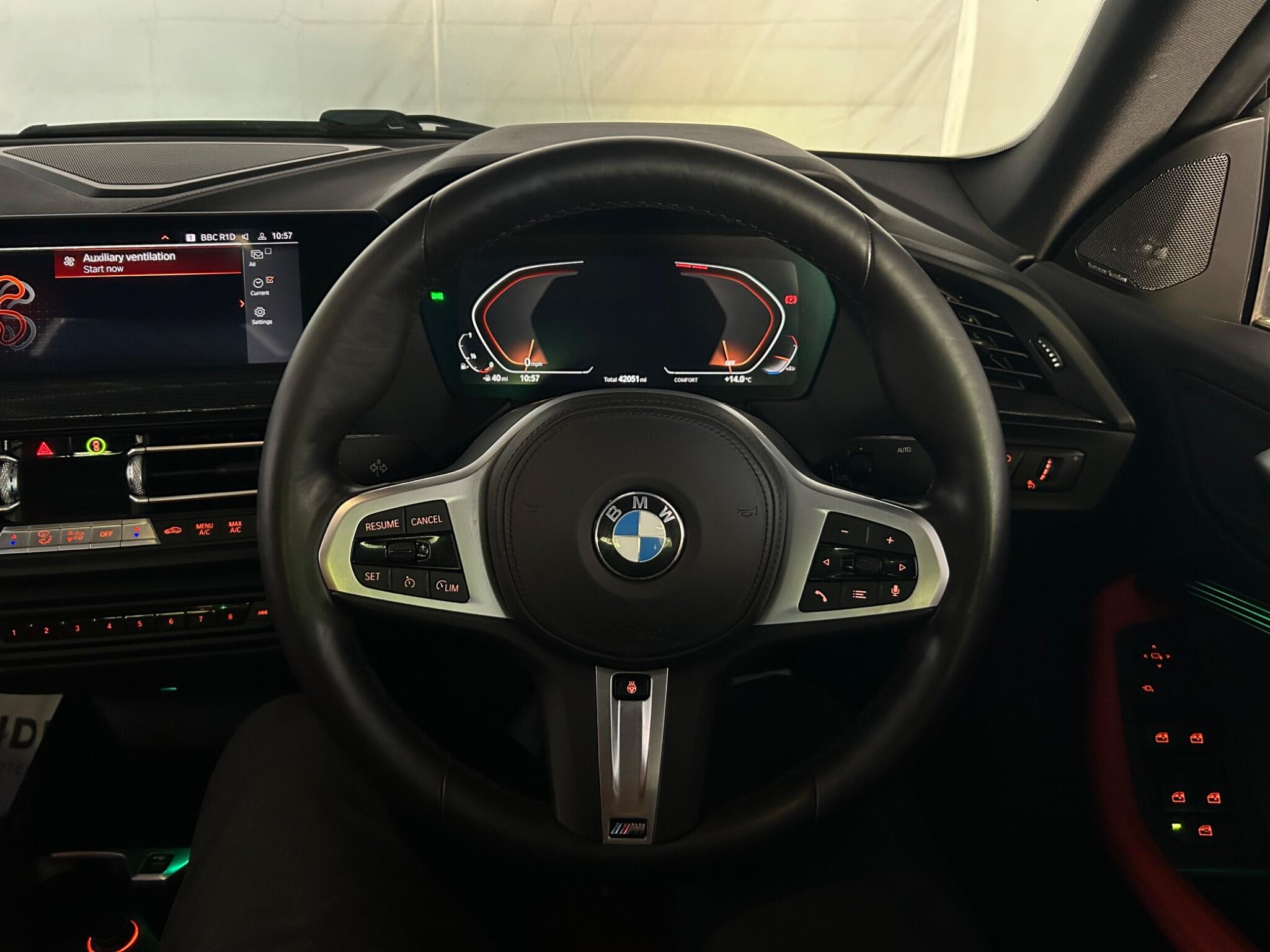 BMW 2 Series view 44