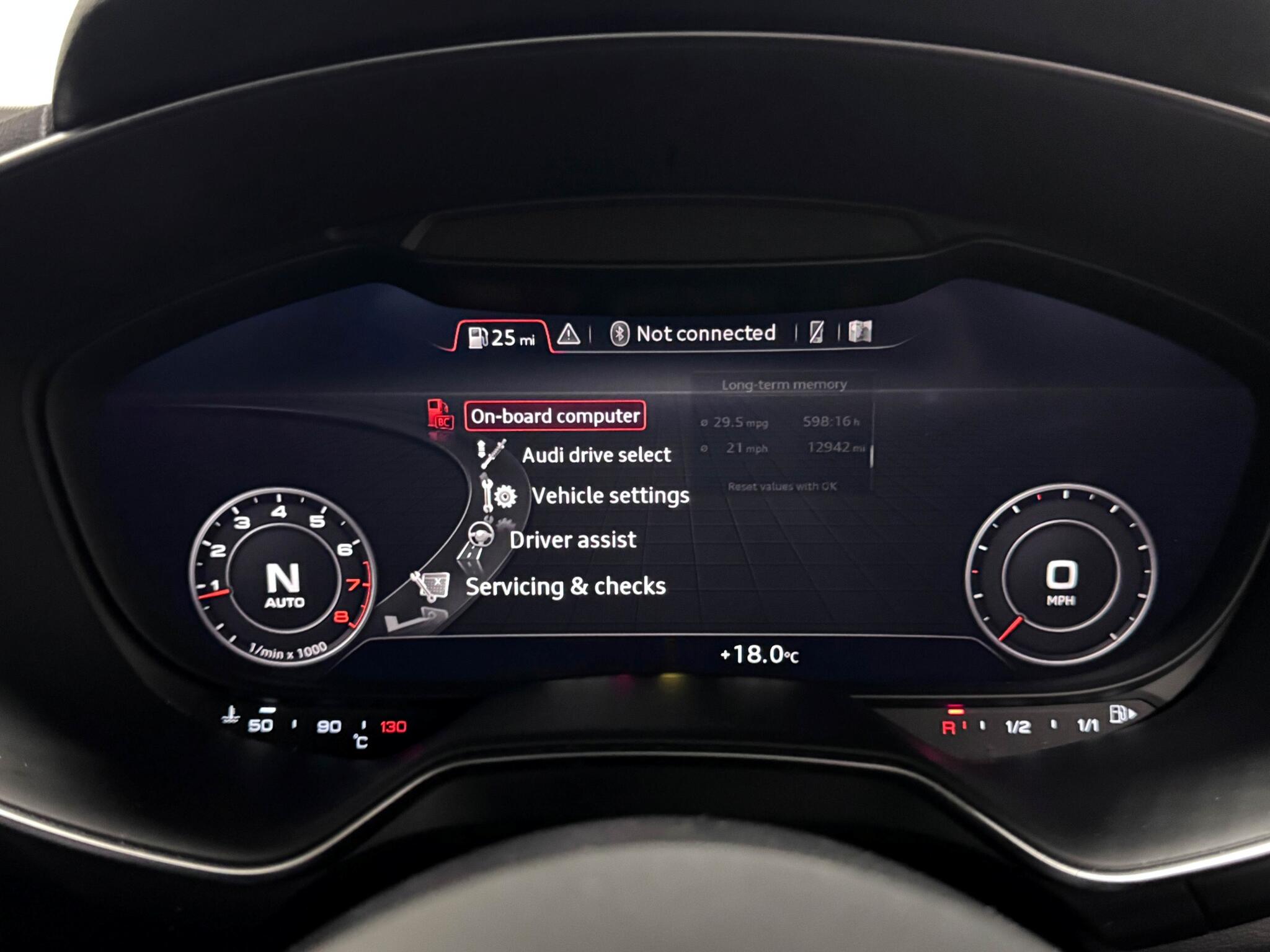 Audi TT view 40