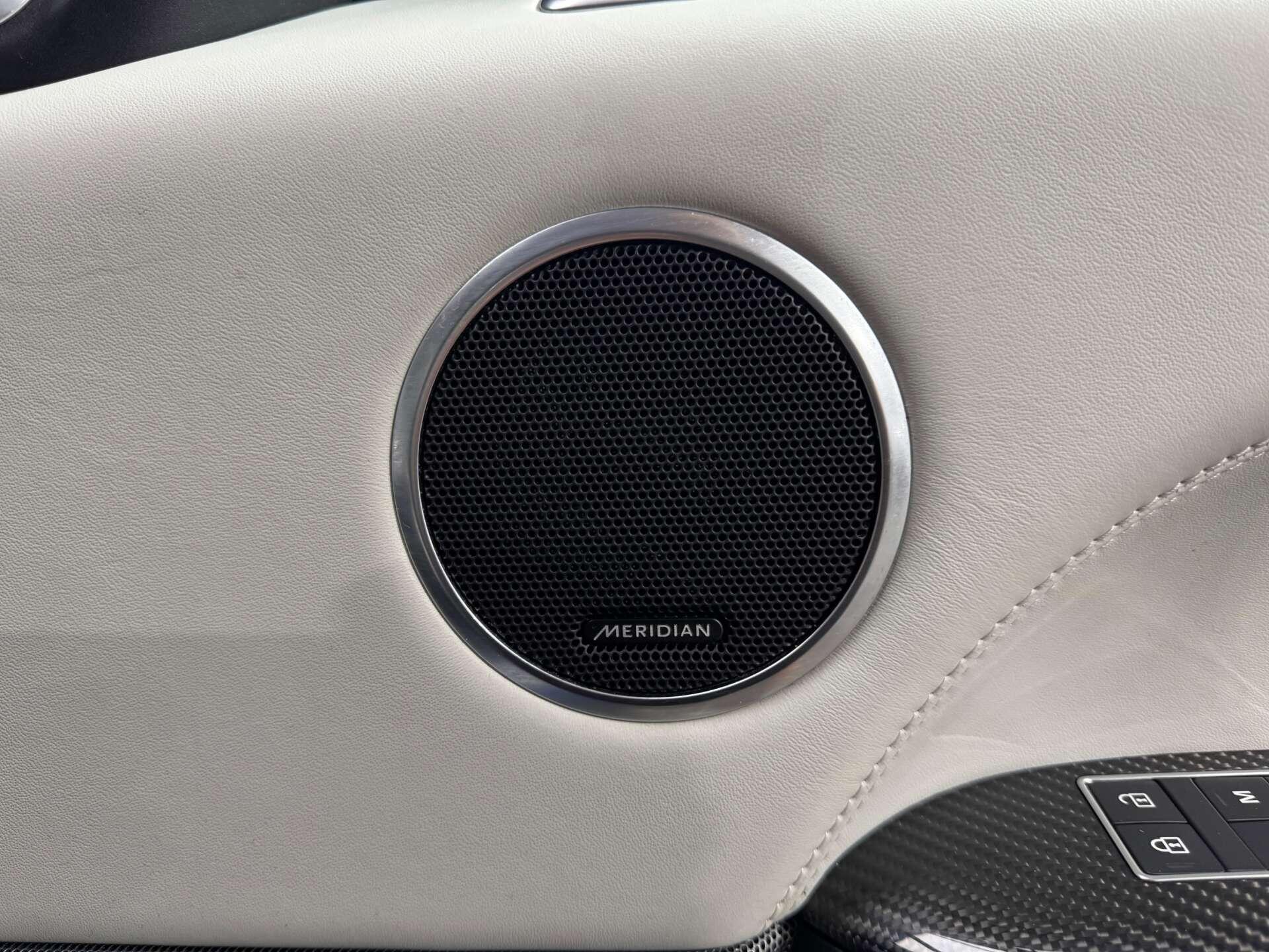 Land Rover Range Rover Sport view 37
