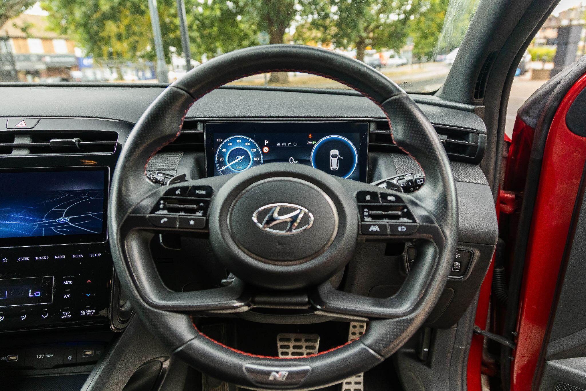 Hyundai Tucson view 26