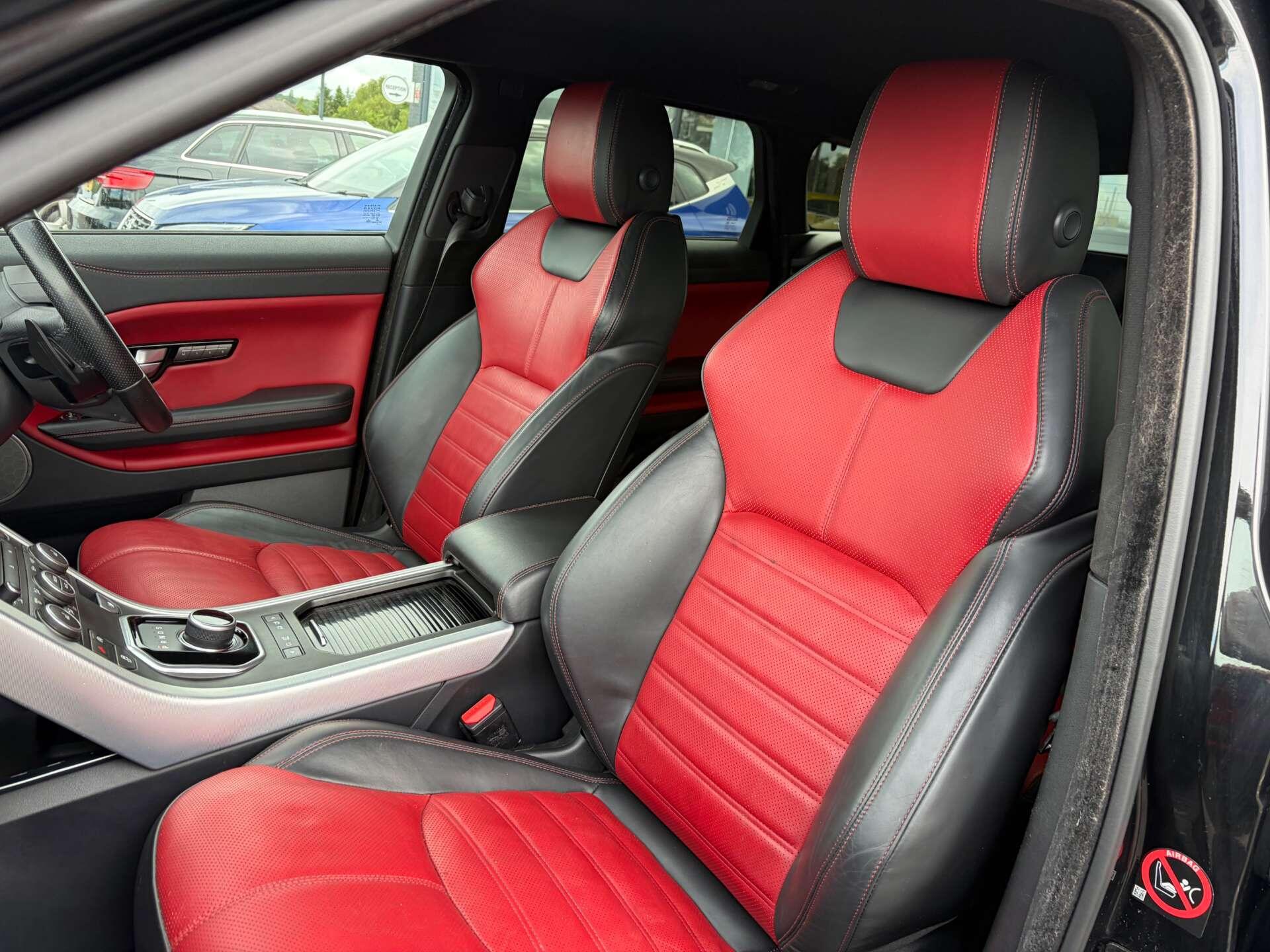 Land Rover Range Rover Evoque view 17