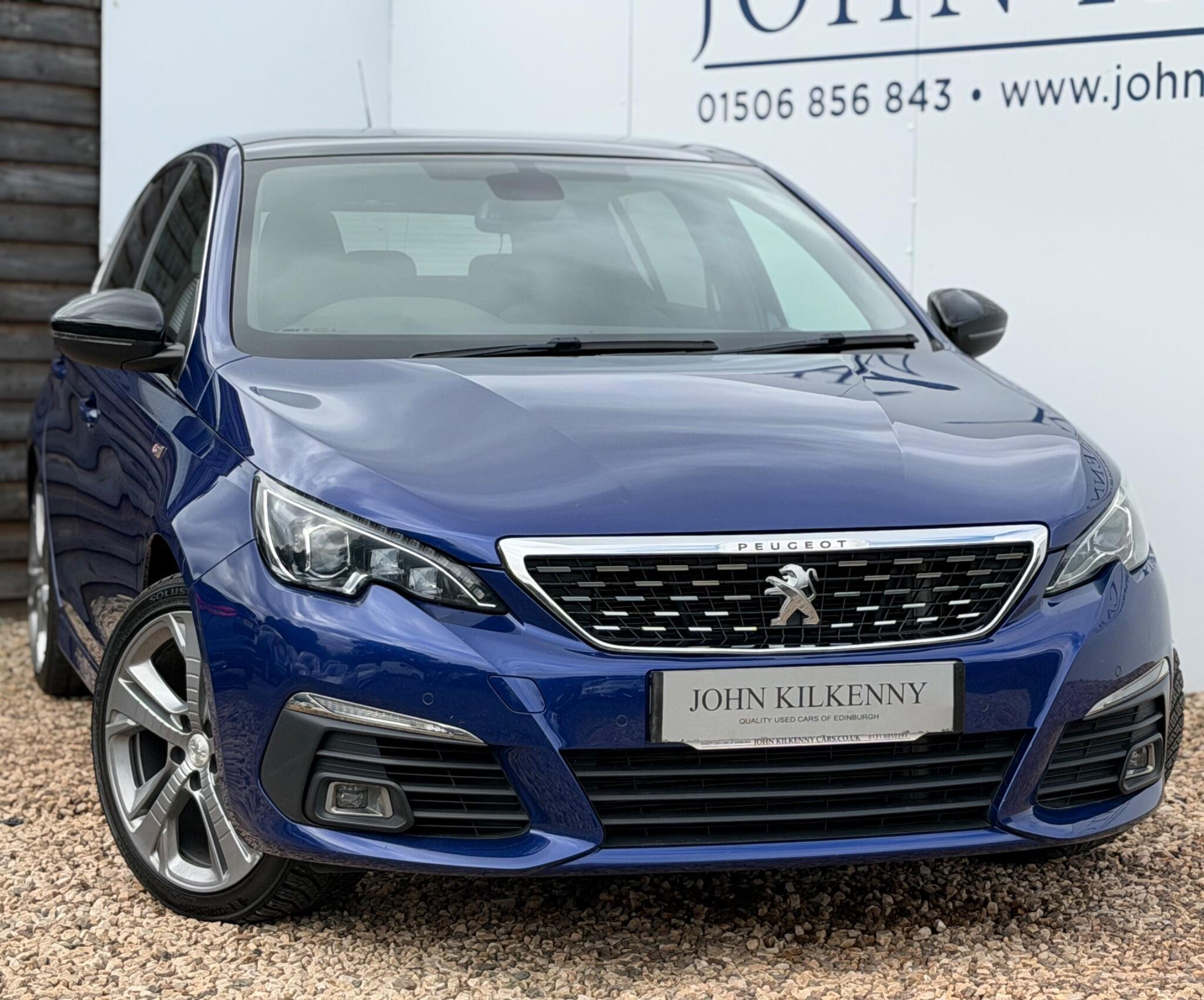 Peugeot 308 view 2