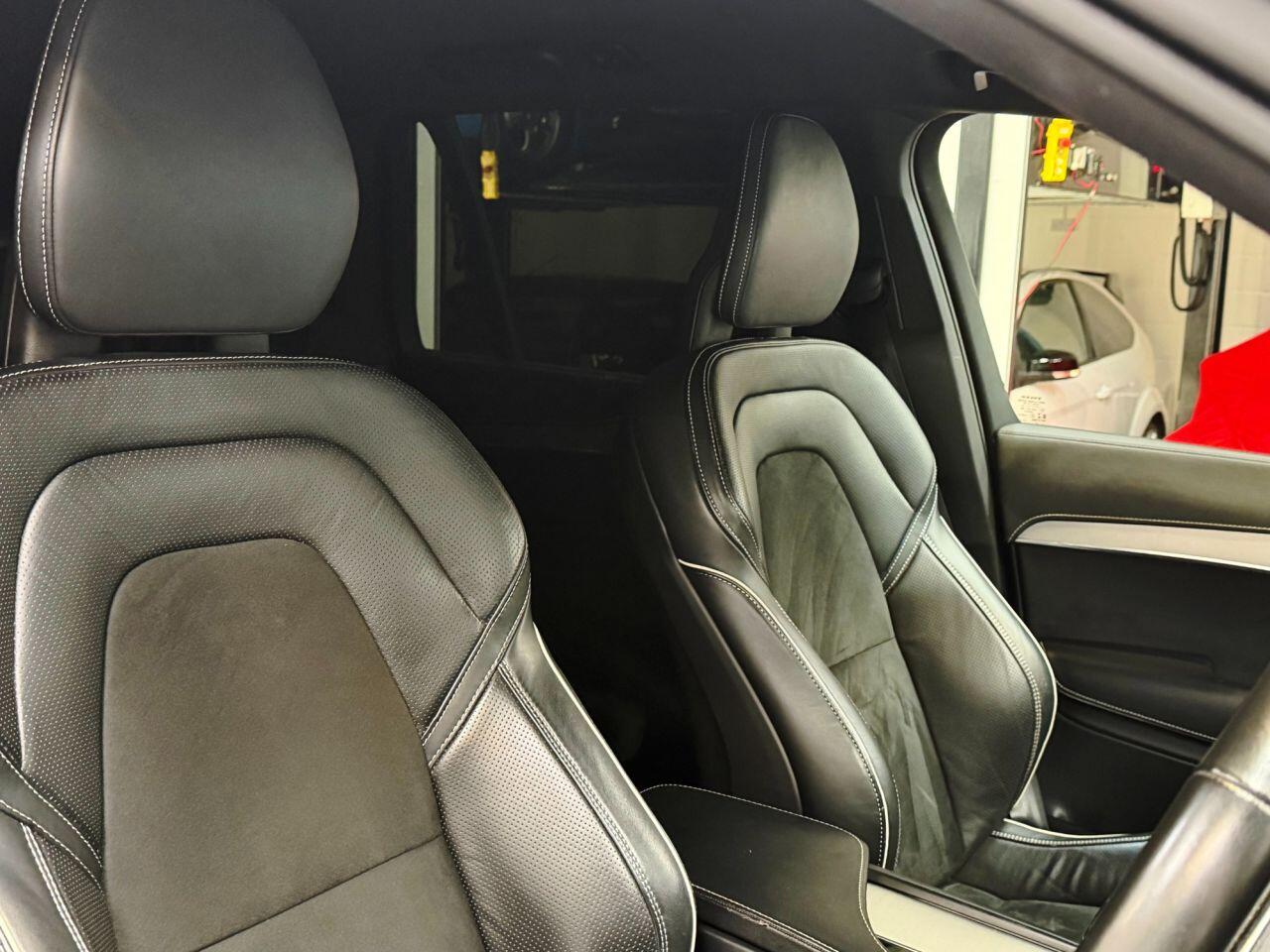 Volvo XC90 view 28
