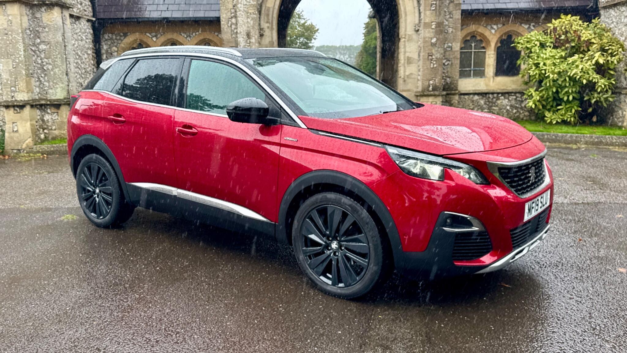 Peugeot 3008 view 5