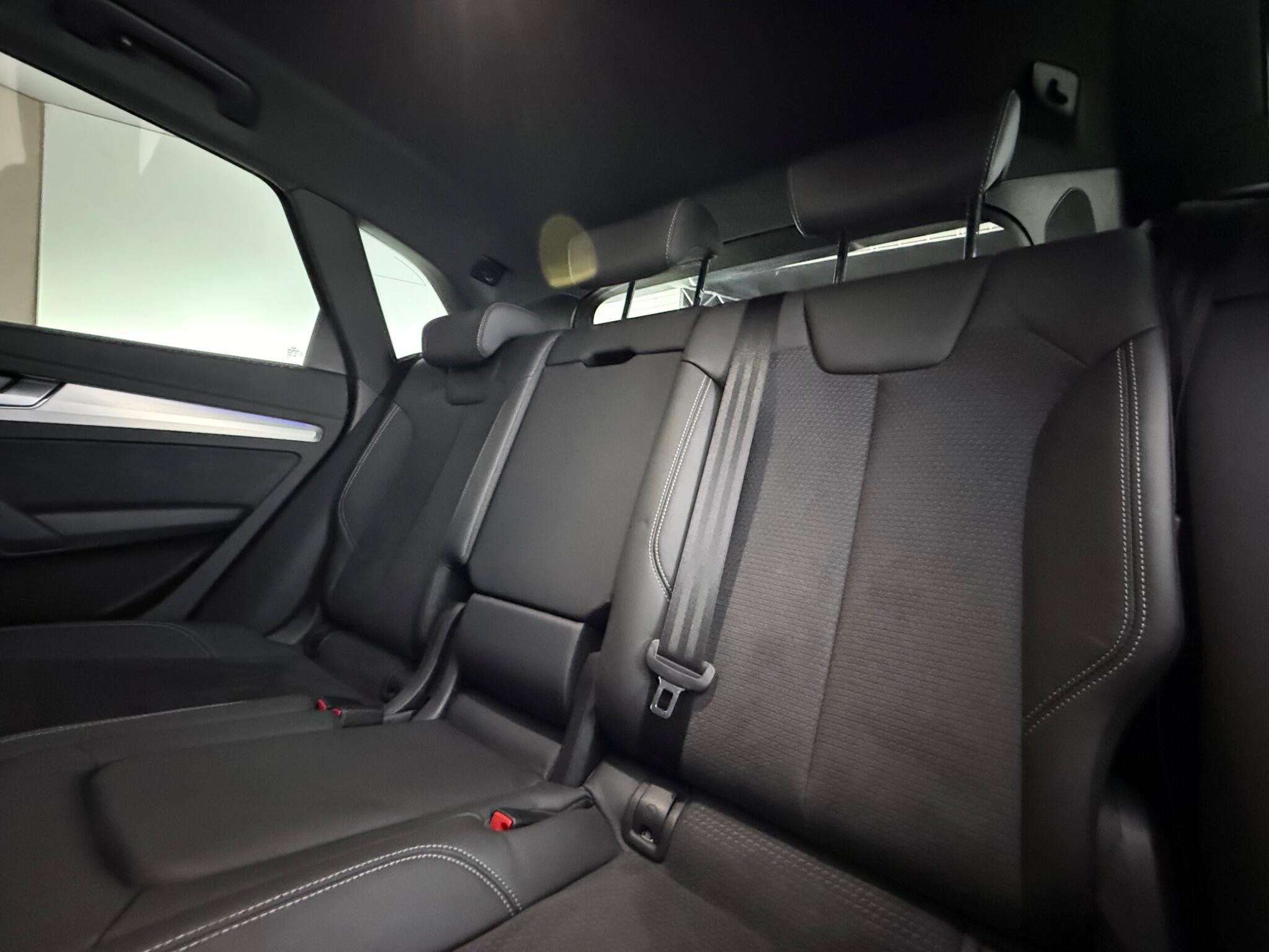 Audi Q5 view 31