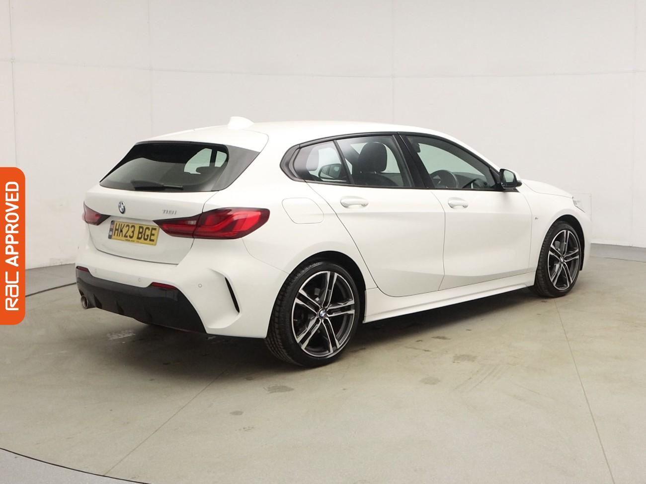 BMW 1 Series view 30