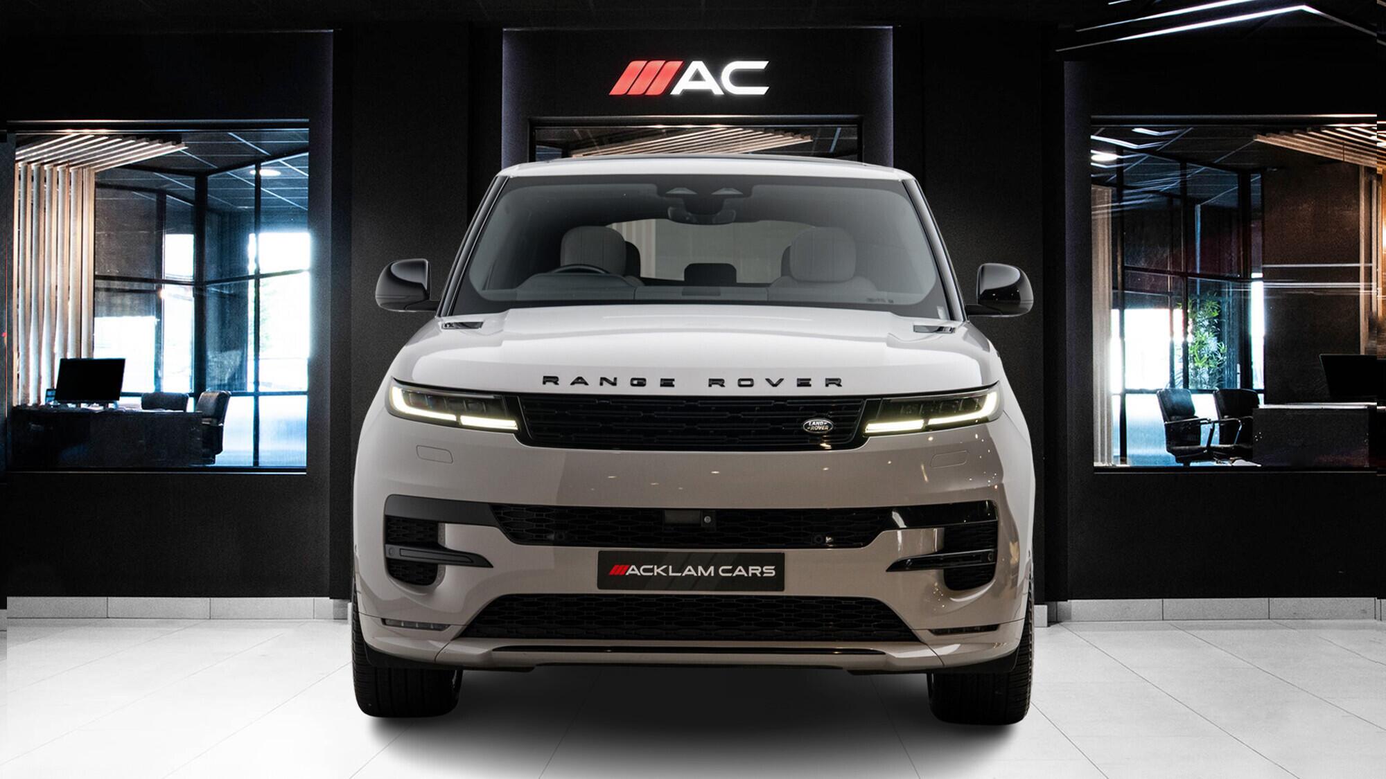 Land Rover Range Rover Sport view 2