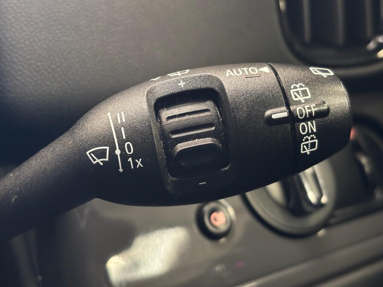 Mini Countryman view 39