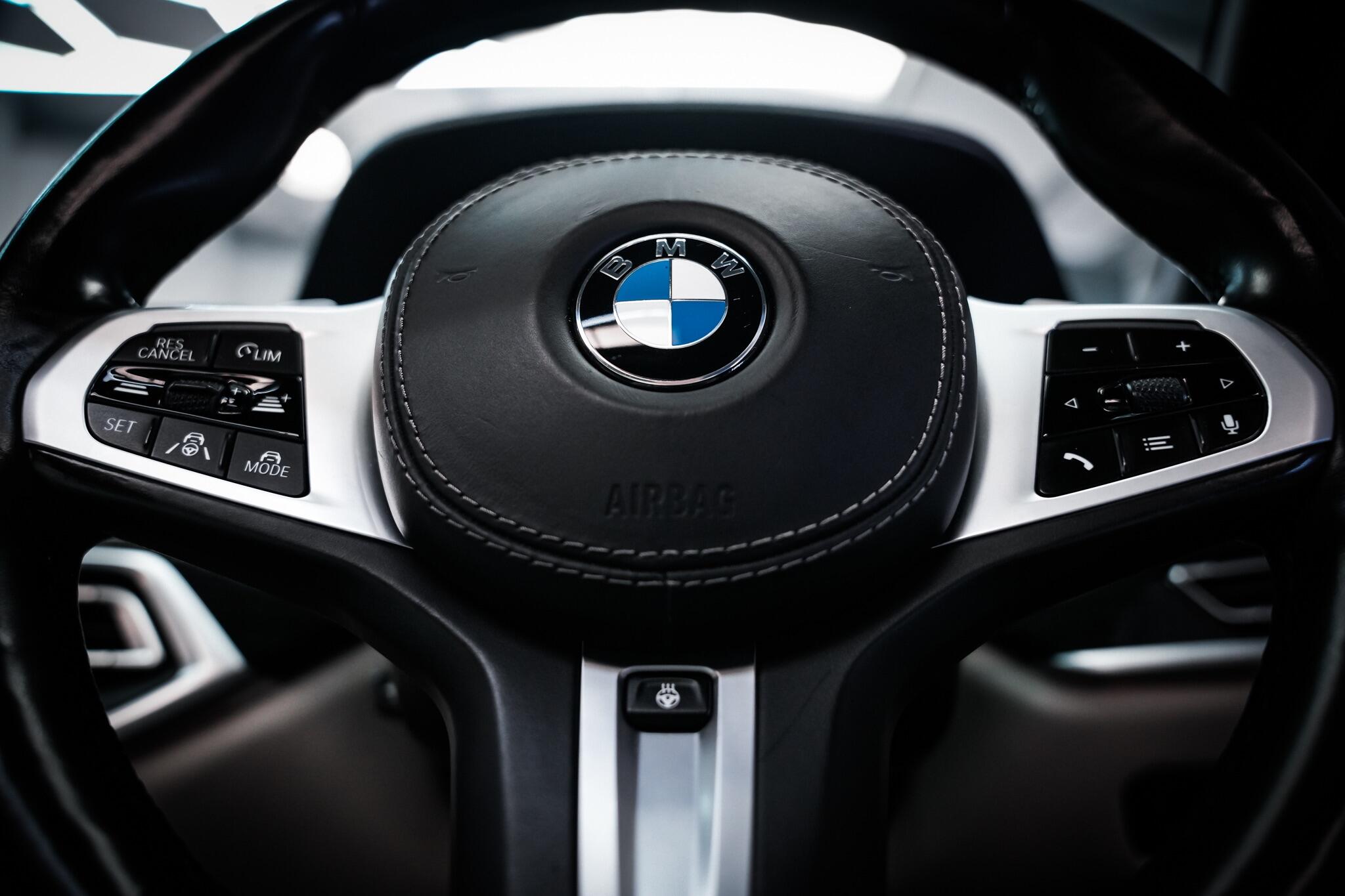 BMW X7 view 50