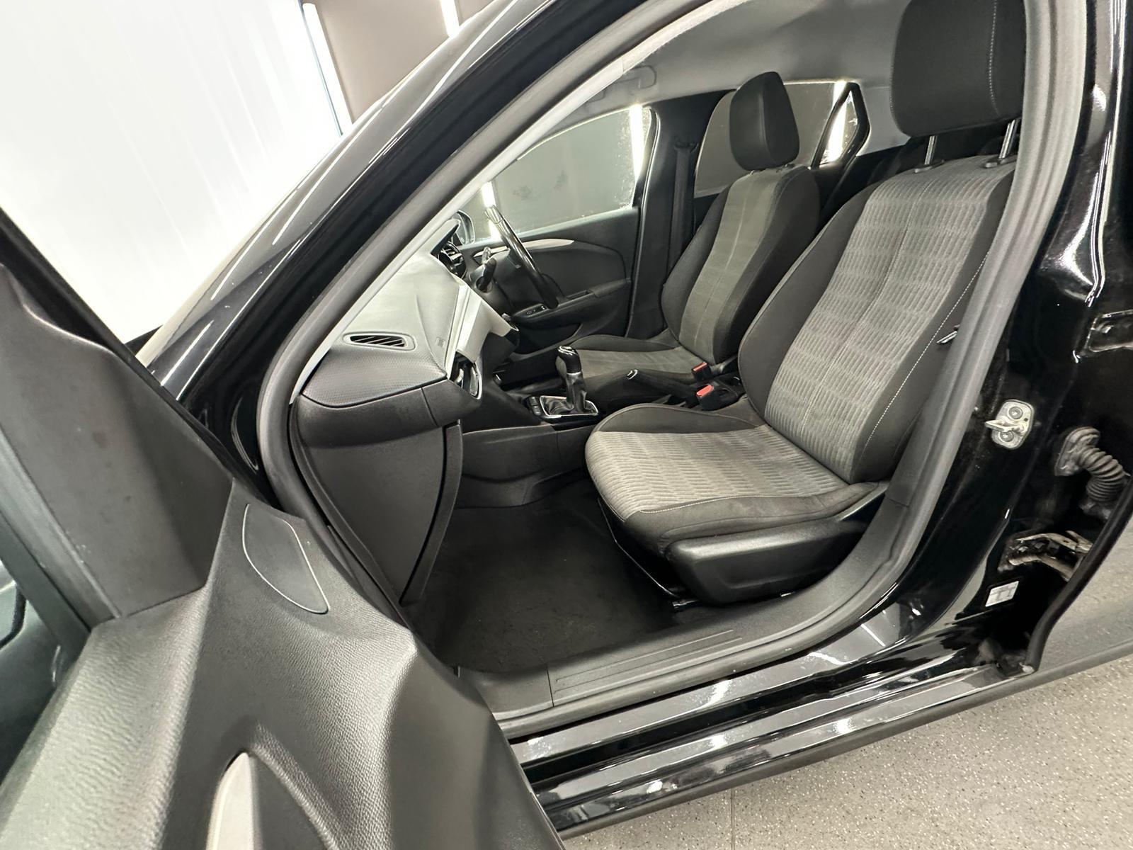 Vauxhall Corsa view 28