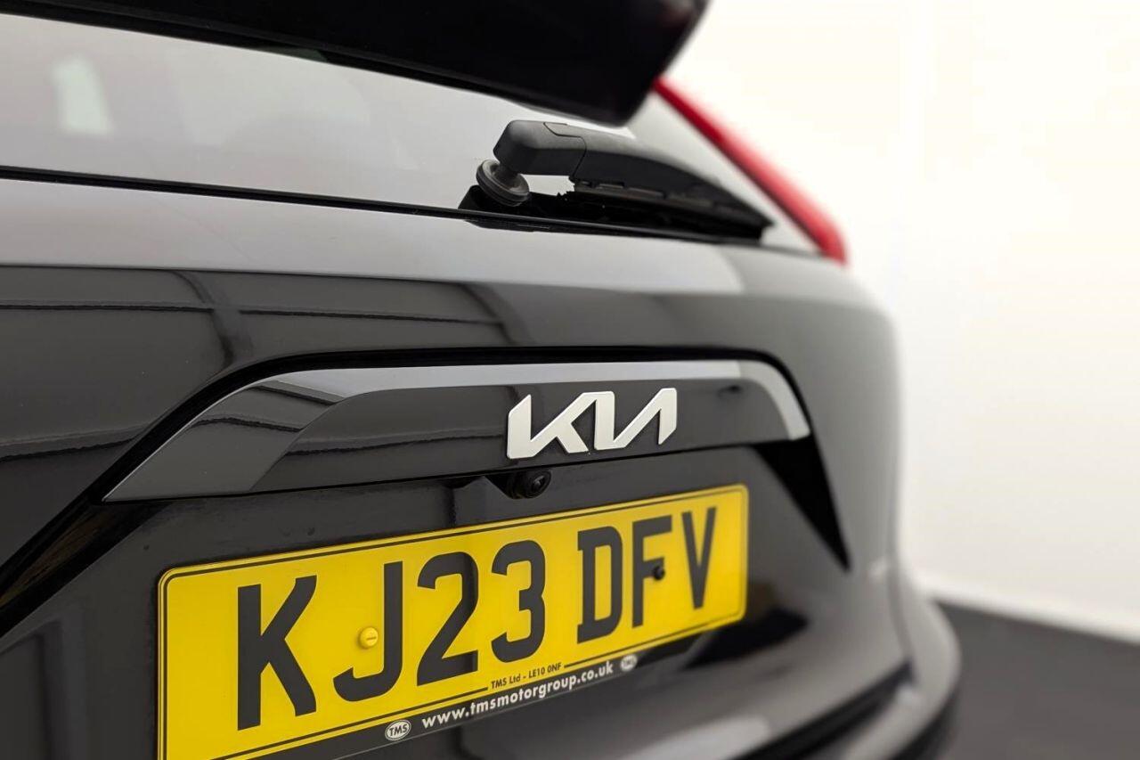 Kia Niro view 50
