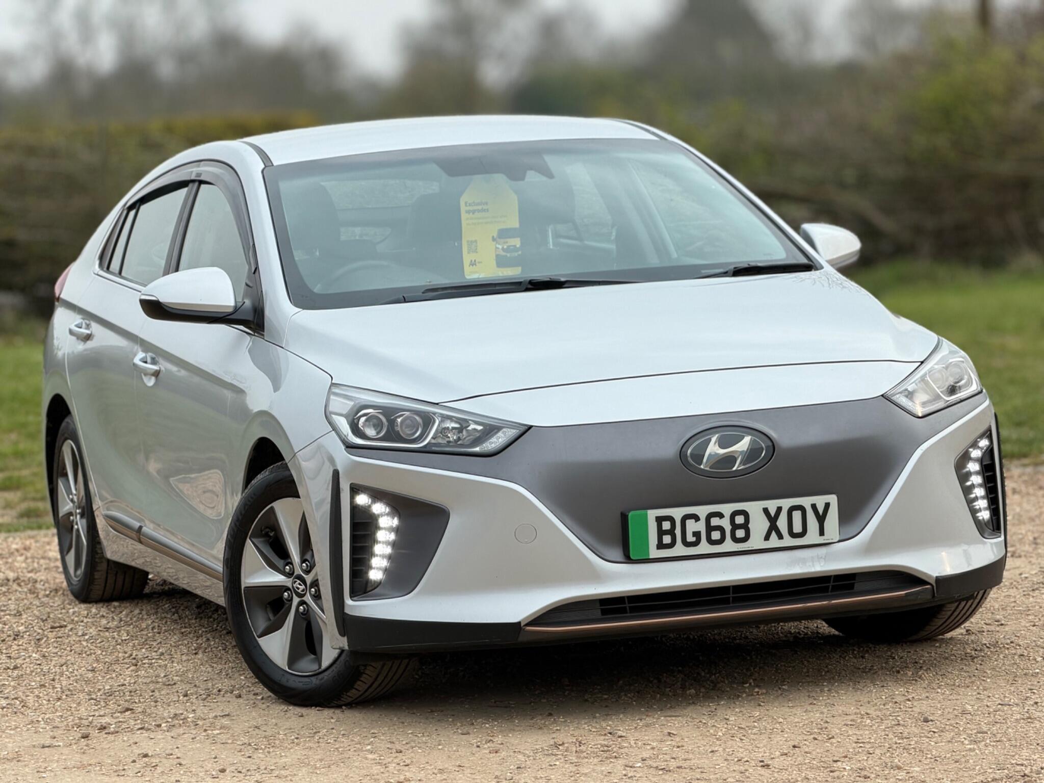 2018 Hyundai IONIQ 28kWh Premium Auto 5dr image 7